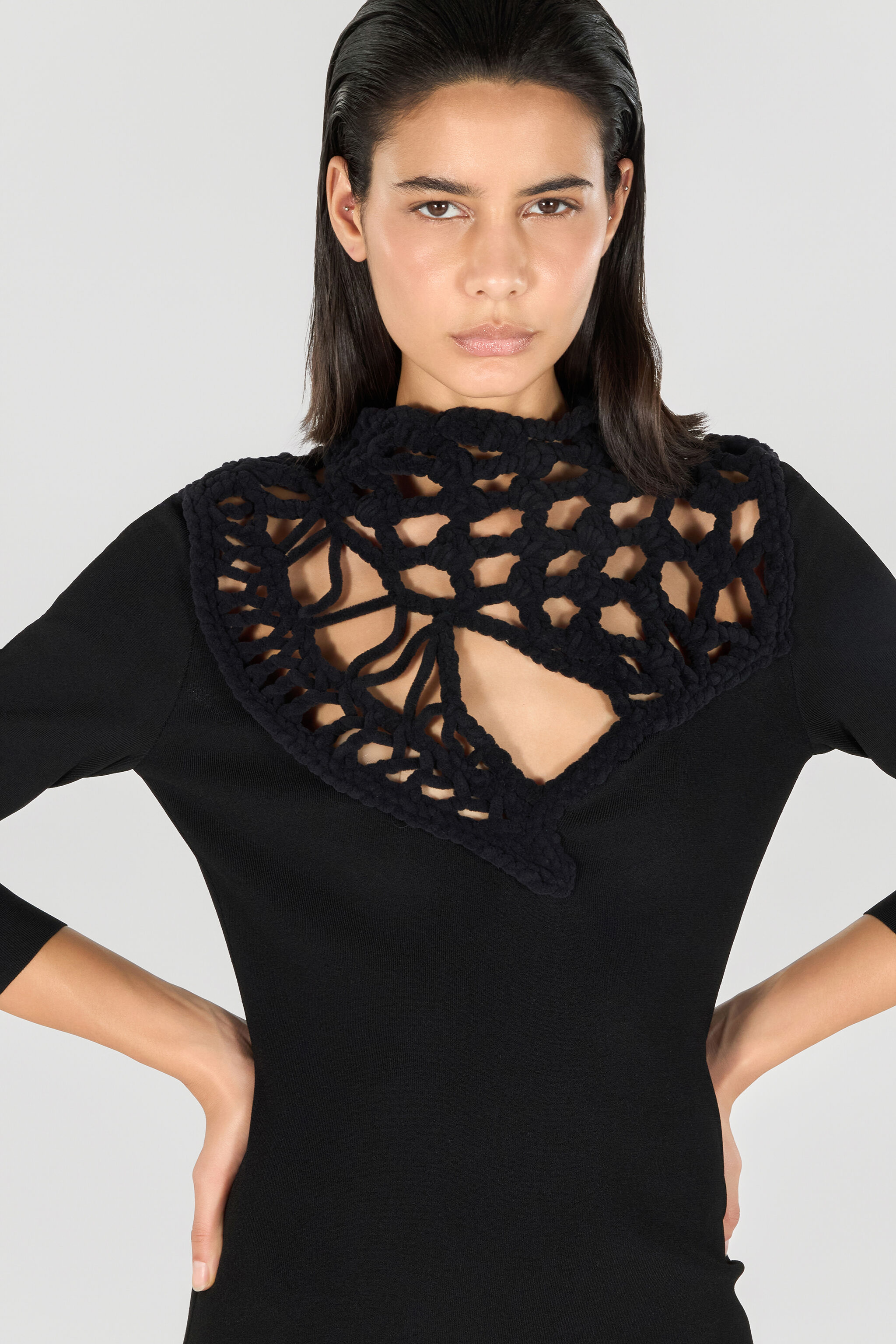 RC Robe Midi Avec Encolure Ajourée Au Crochet Noir TWM103-MI014
