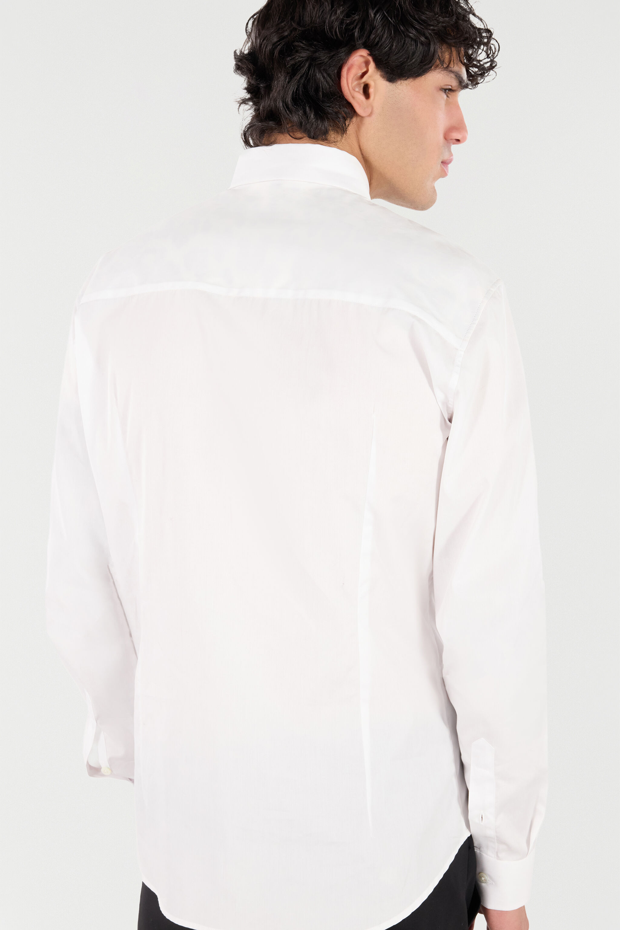 RC Cotton Shirt with Embroidery White VRT700-CH026