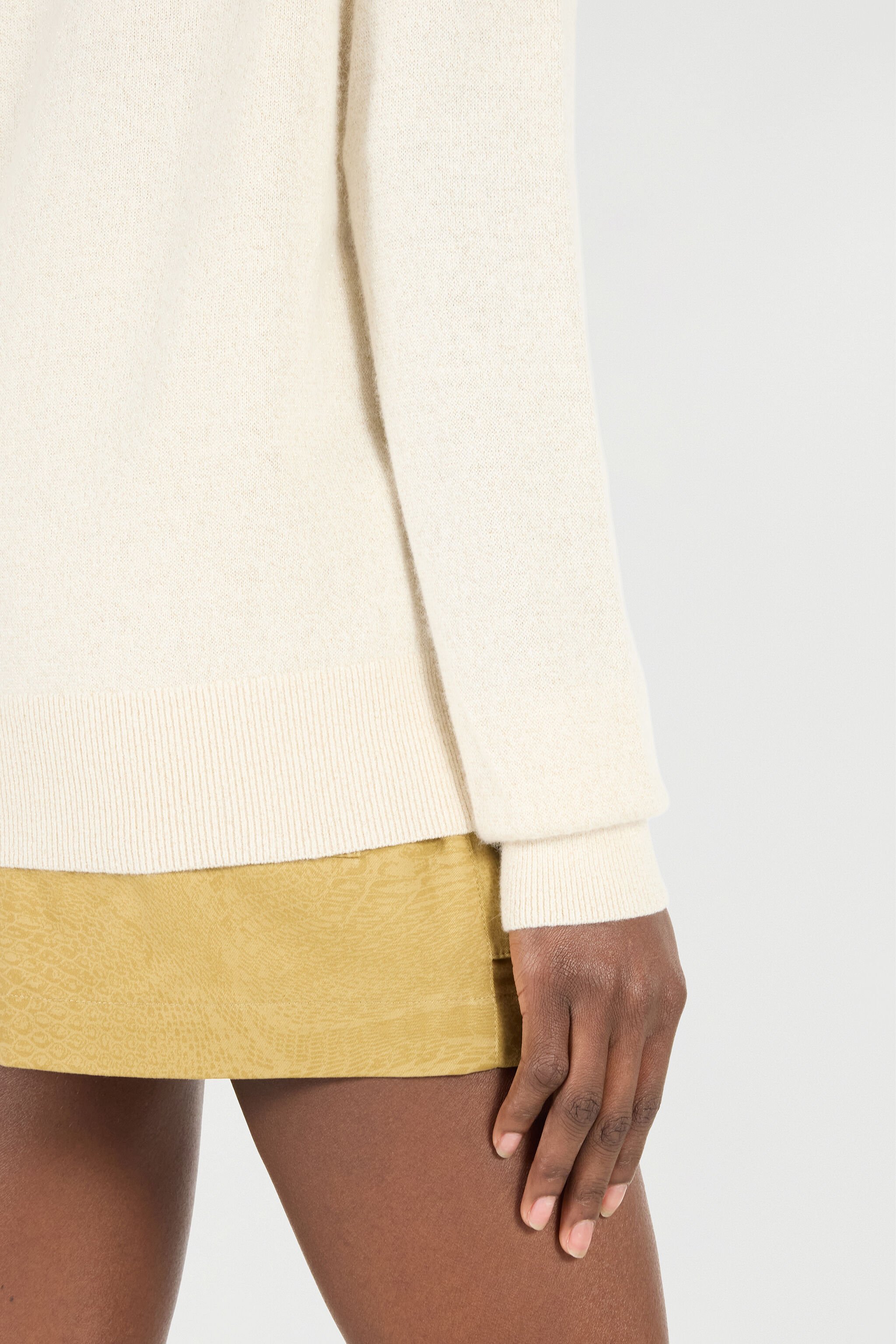 RC Sweater With Embroidered Logo Ivory UKM605-MI017