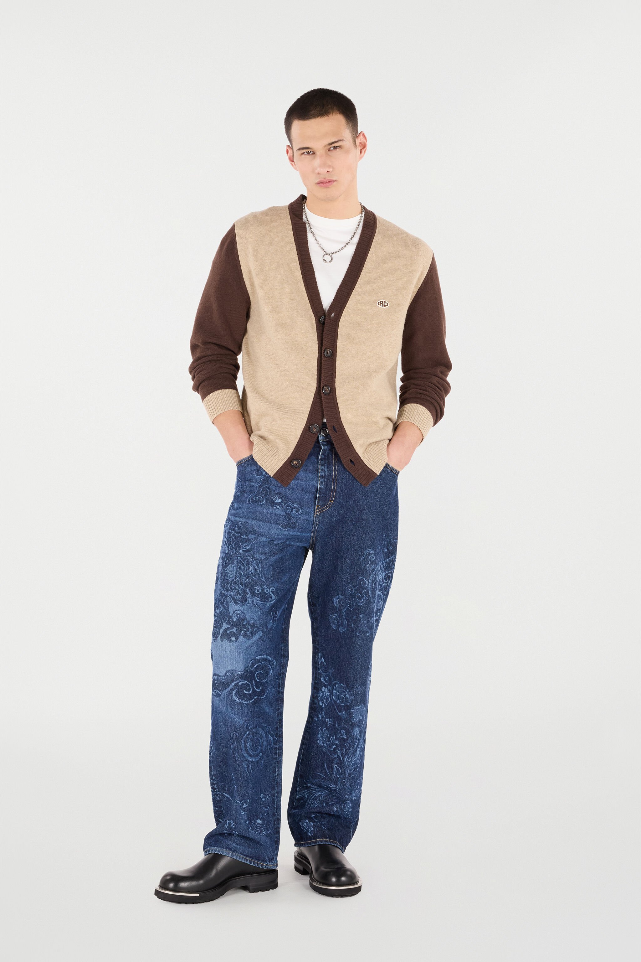 RC Cardigan Con Patch Monogram RC Marrone chiaro VRM670-MQ016