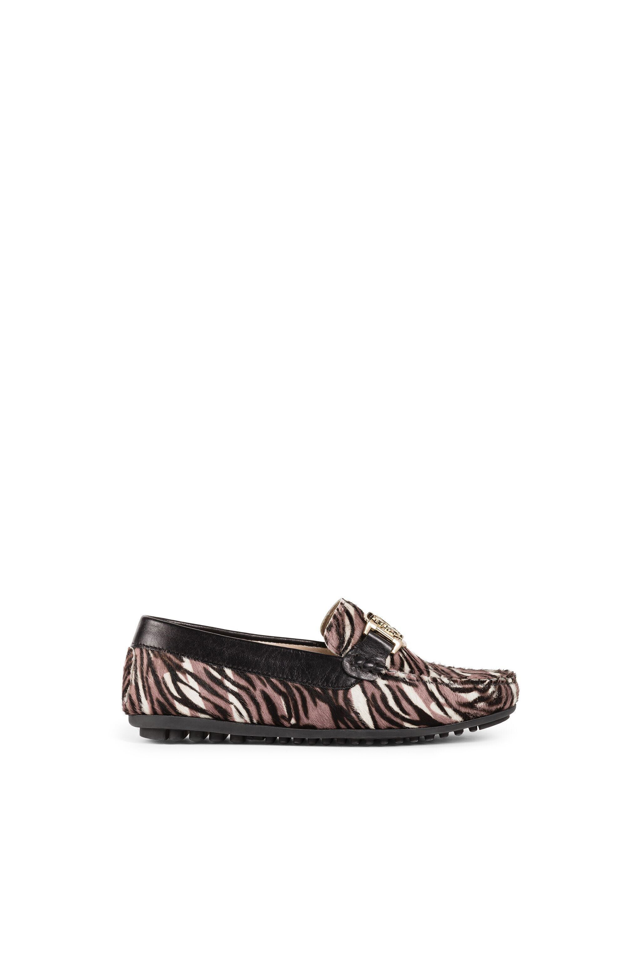 JU Zebra-Print Loafers Light brown FWLEBV-IEB38