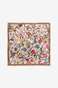${brand} Foulard in Seta con Stampa Florentine Flowers ${colorDescription} ${masterID}
