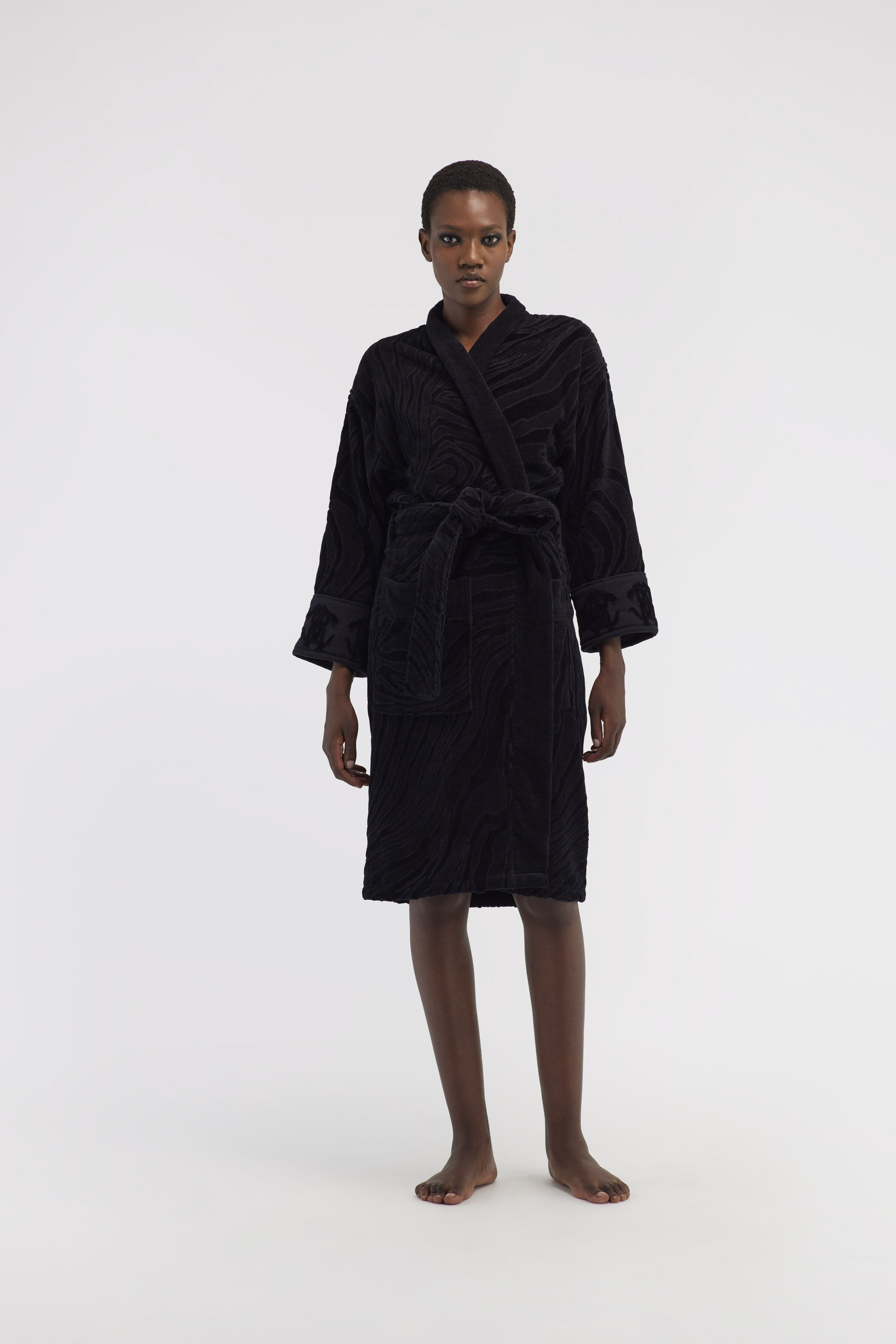 HO Crystal Snakes terry cotton bathrobe. Black RALM39-IM039