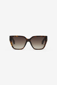 ${brand} Sunglasses with wide and feminine front ${colorDescription} ${masterID}