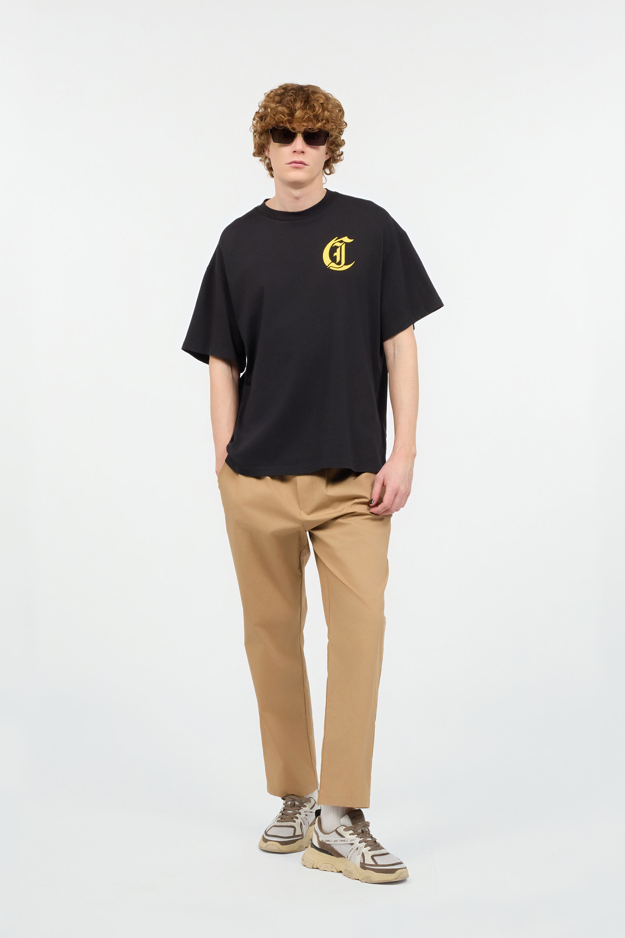 JC T-Shirt With Floral And Tropical Bird Print Black UFT056-UF076