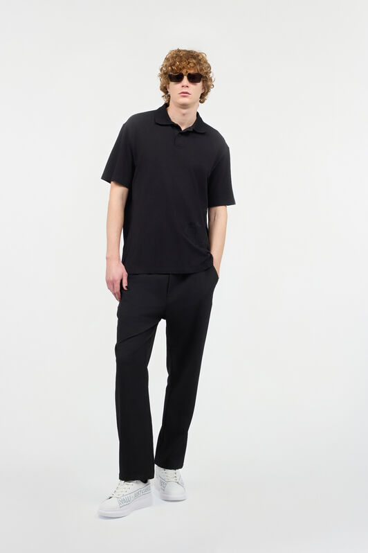 JC Polo Con Monograma E Inscripción Negro UFT021-UF041