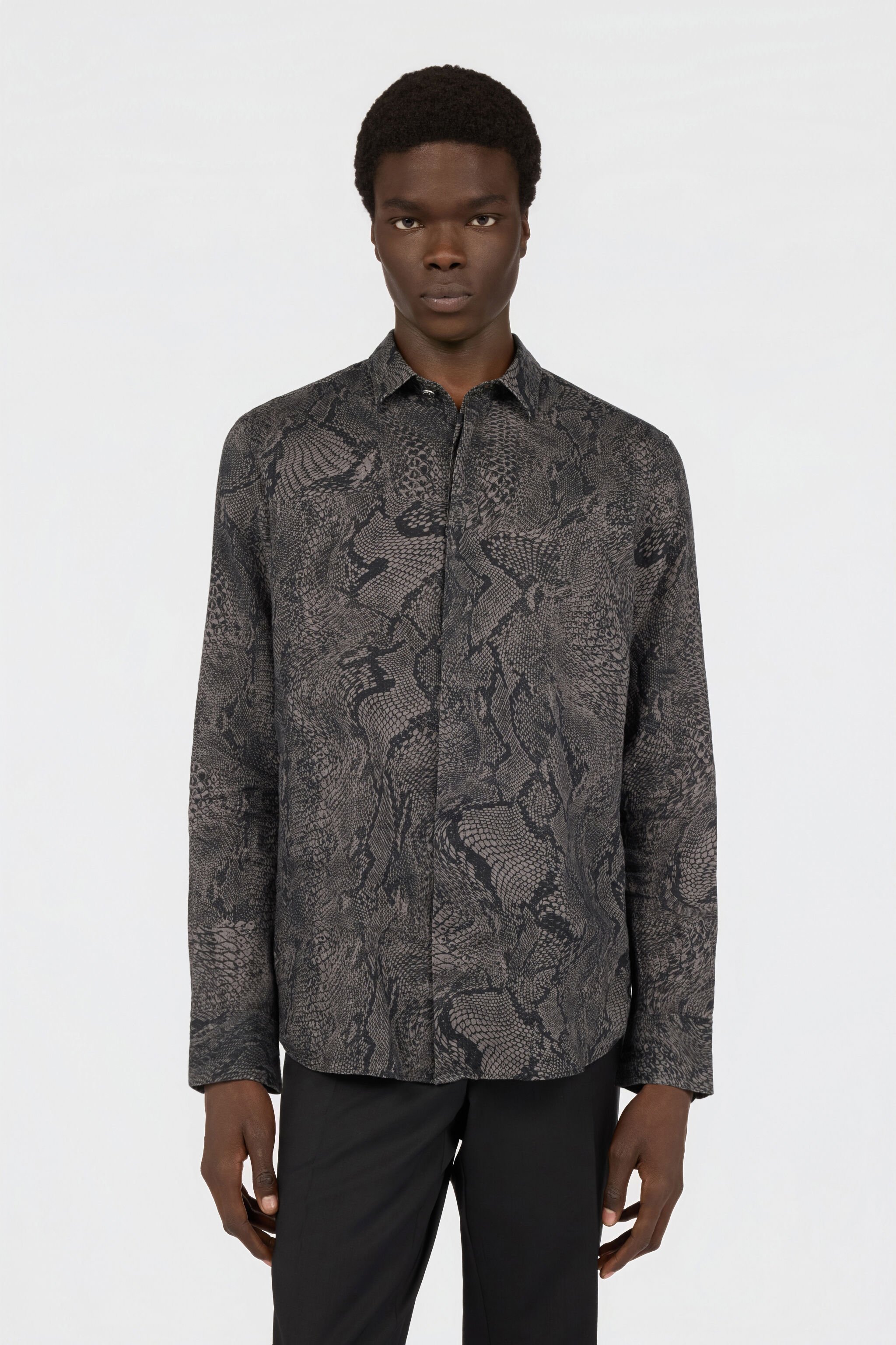 RC Python Print Shirt BLACK SOT70I-LG001