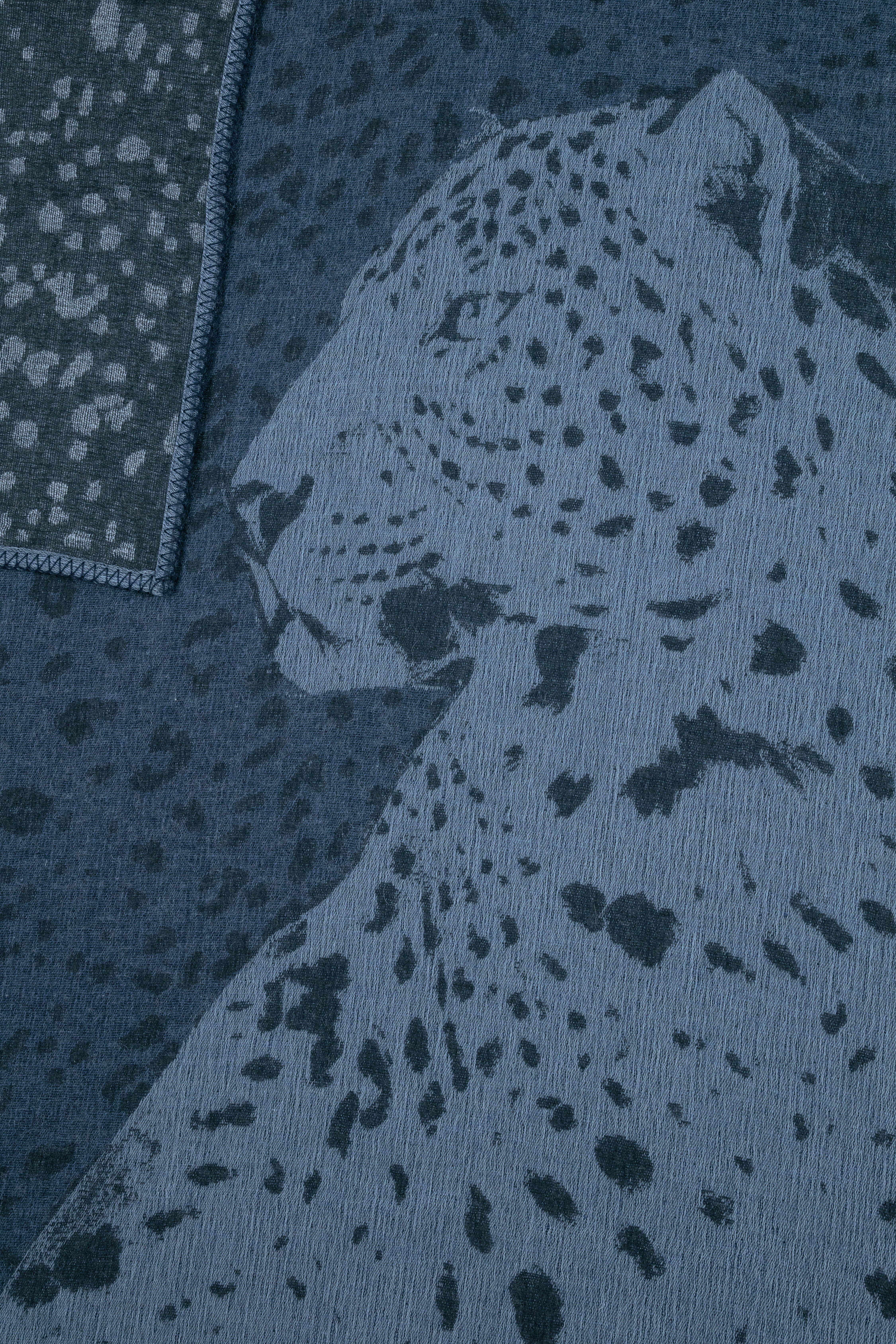 HO Printed Jacquard Plaid Big Cat HO Printed Jacquard Plaid Big Cat STORM VALH02-IH011