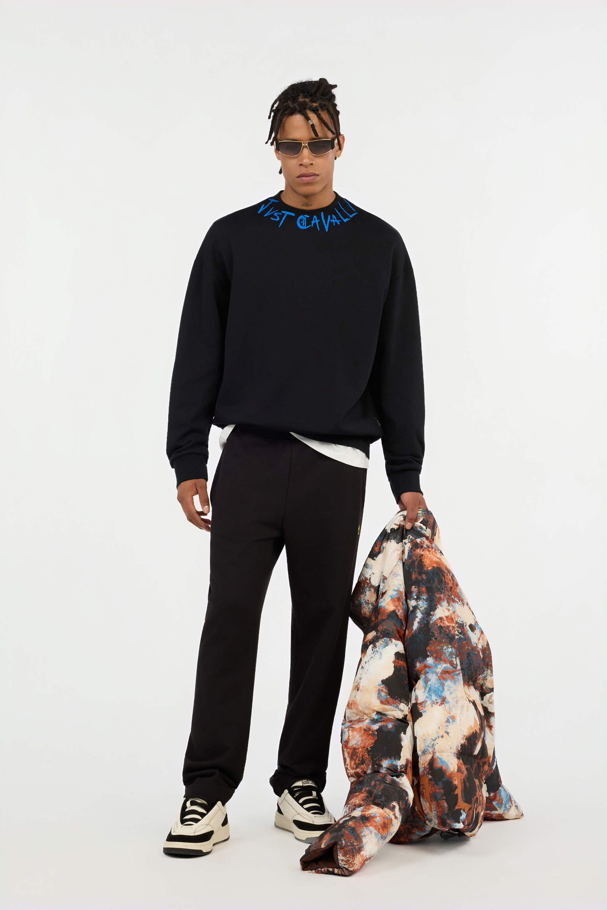 Roberto Cavalli Black Sweatshirt With Graffiti Logo Embroidery In Black