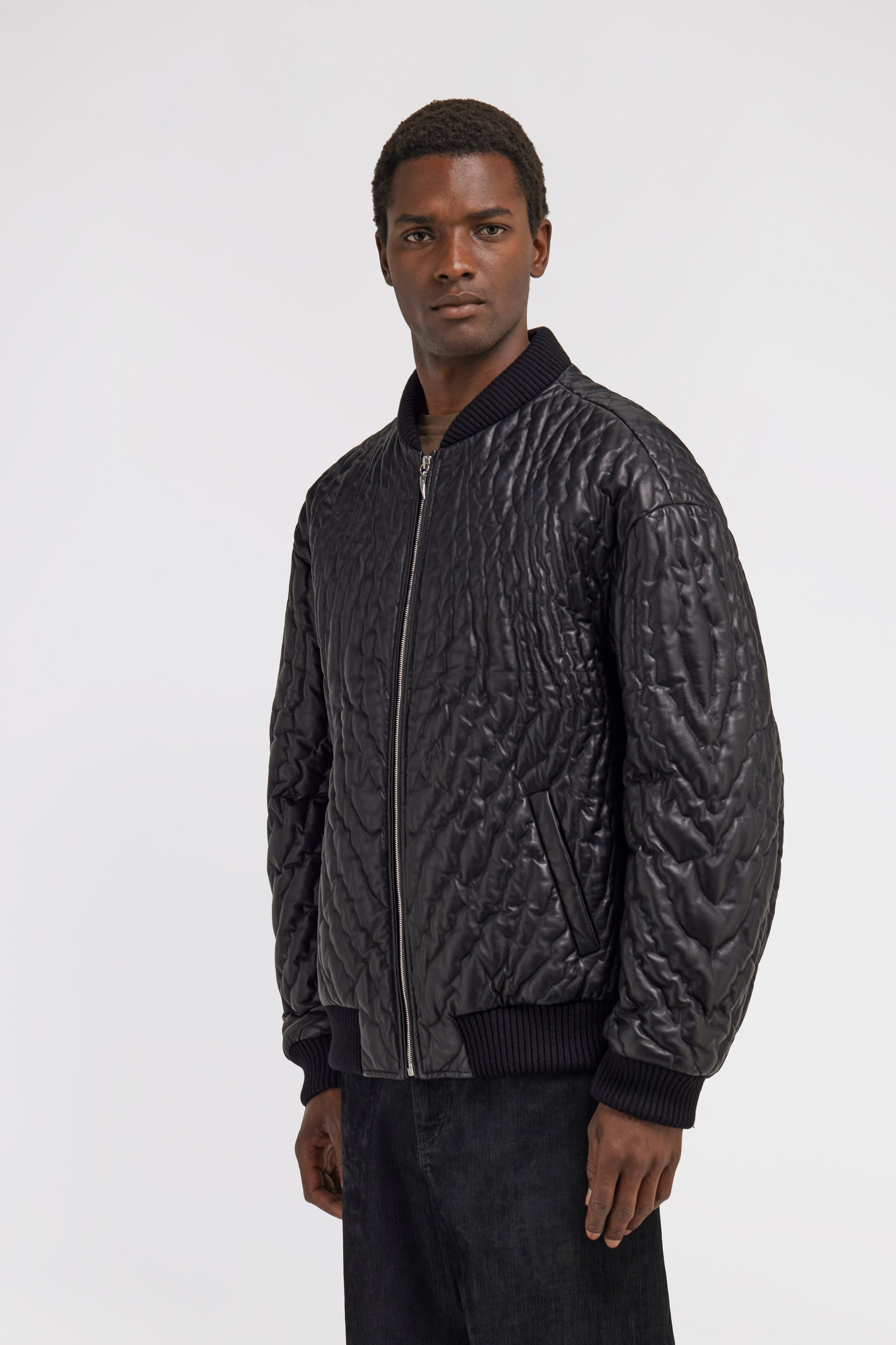 Shop Roberto Cavalli Gesteppte Bomberjacke In Black