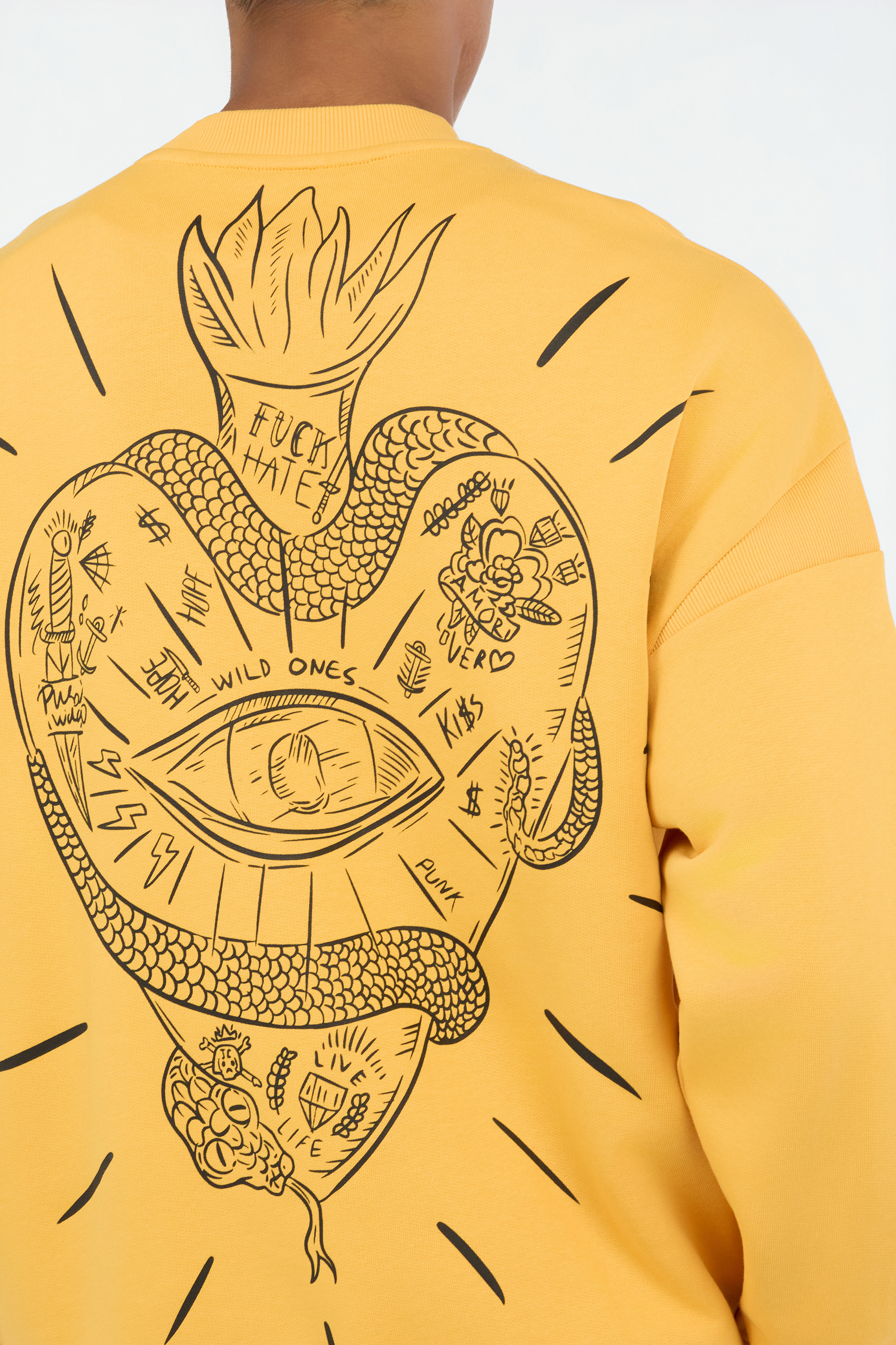 Roberto Cavalli Tattoo Heart Print Sweatshirt In Orange
