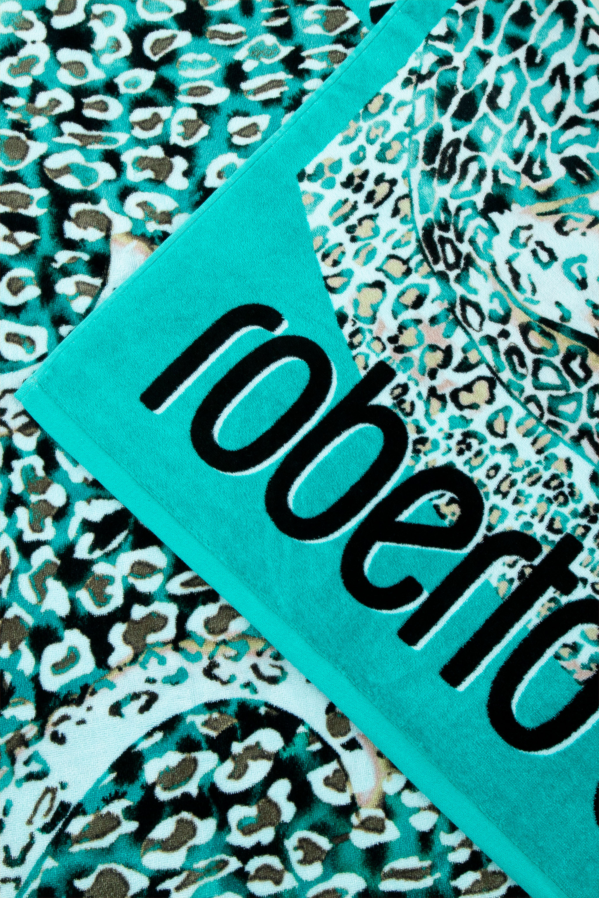 Roberto Cavalli Leo Camouflage Print Beach Towel In Green