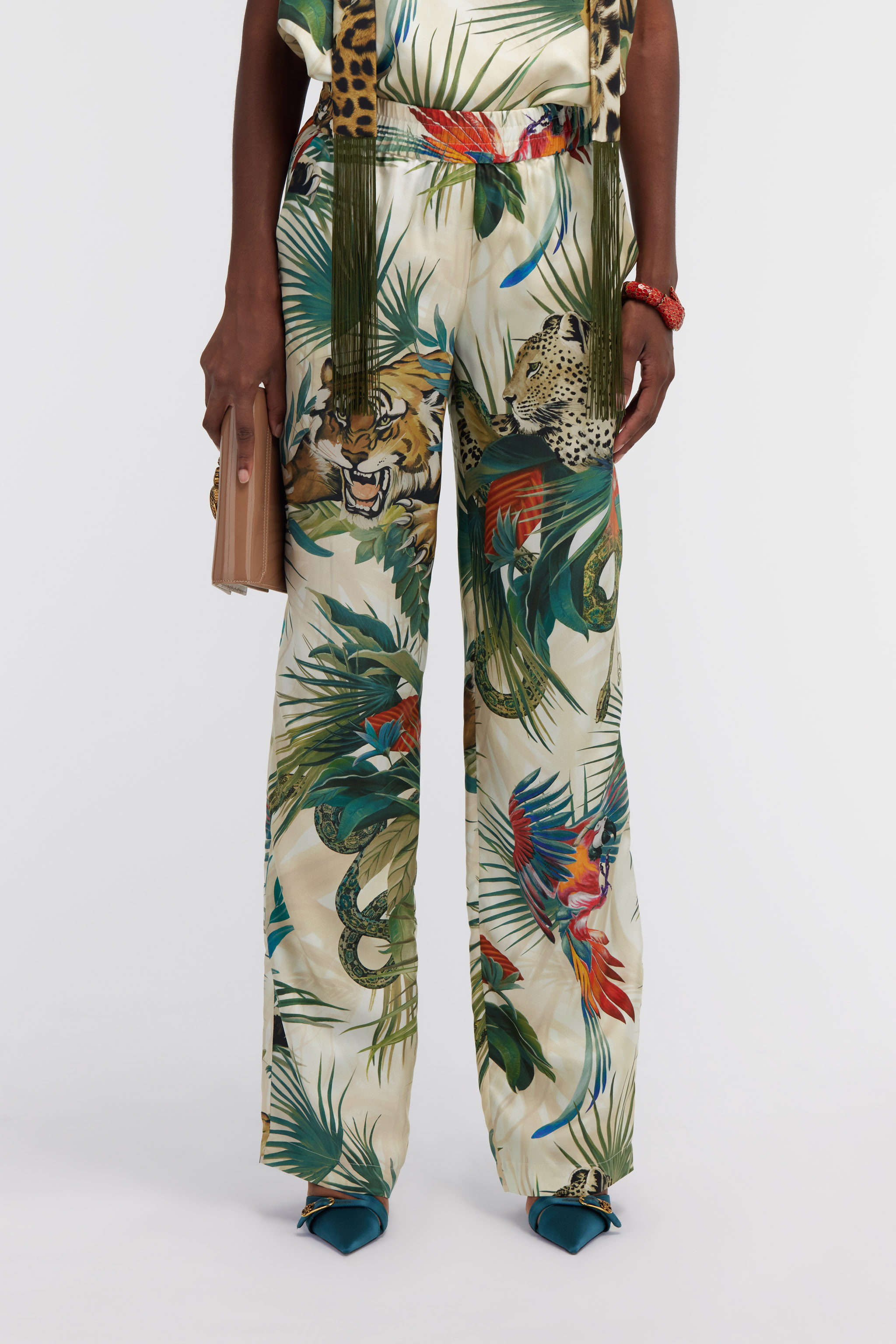Roberto Cavalli Fluid Jungle Print Trousers In Green