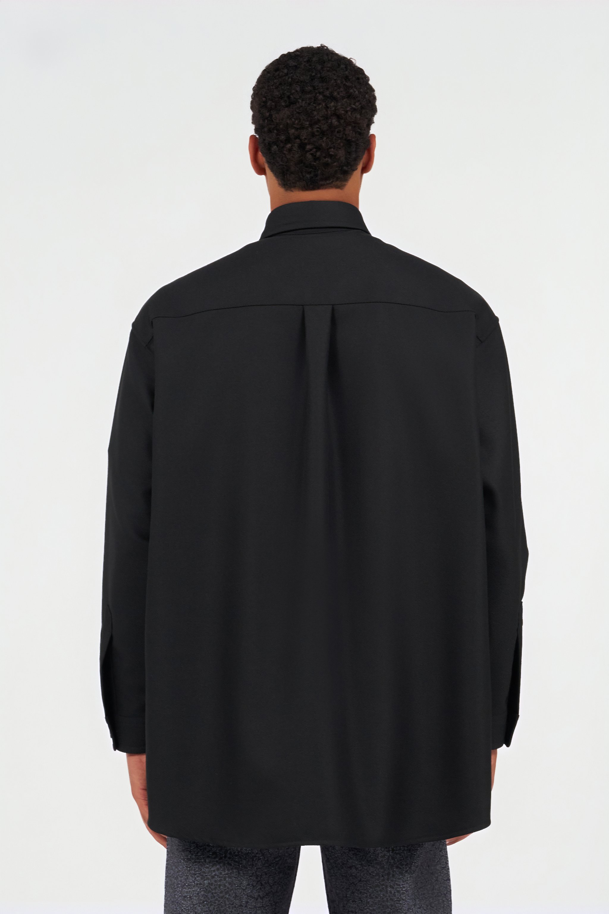 Plain Shirt with Embossed Serpent Motif