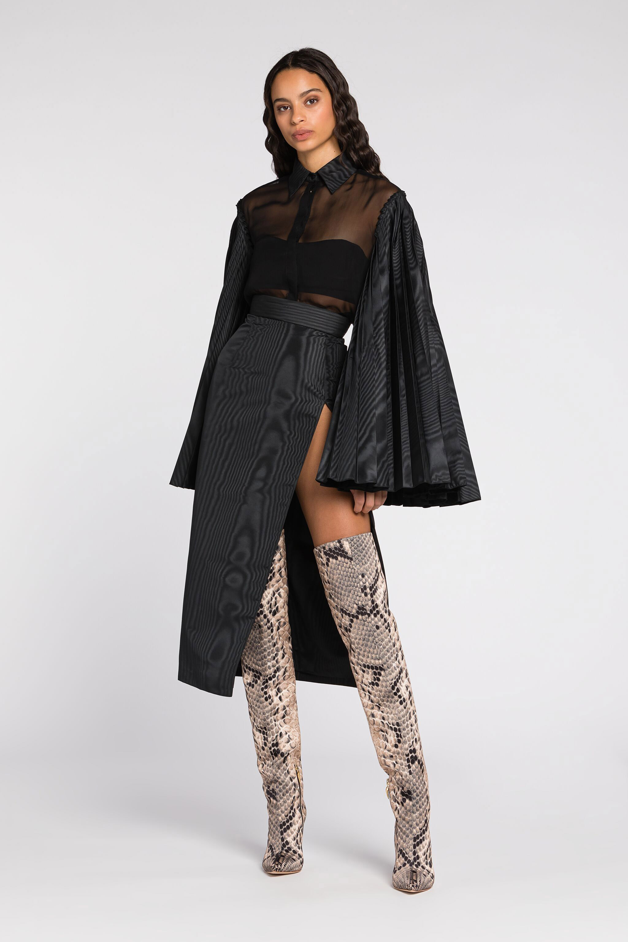 Roberto Cavalli Pleated Bell-sleeve Shirt In Black