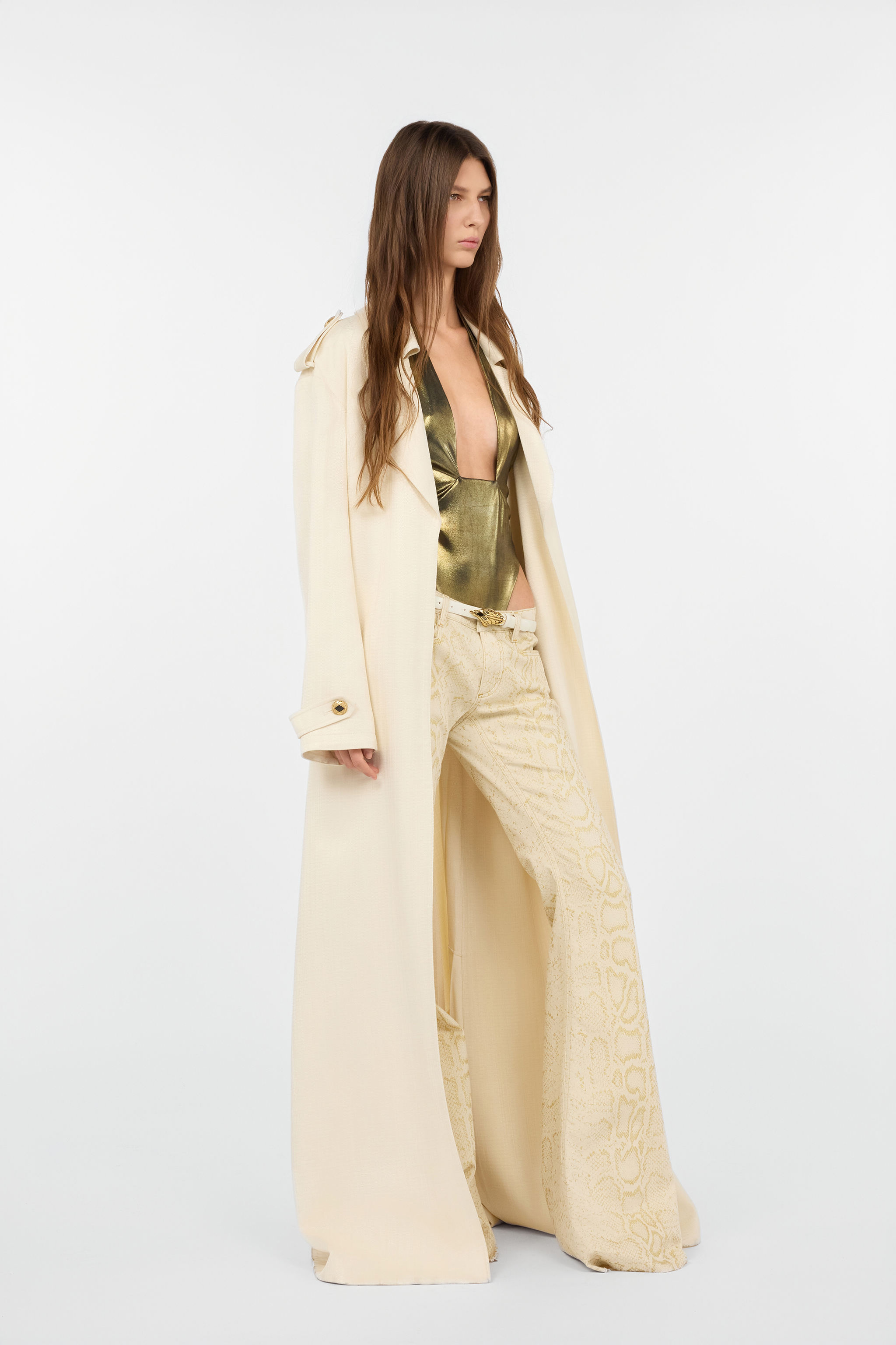  Roberto Cavalli Extra-long Ivory Trench Coat With Pleated Detailing - Female Coats & Jackets Ivory 38 
