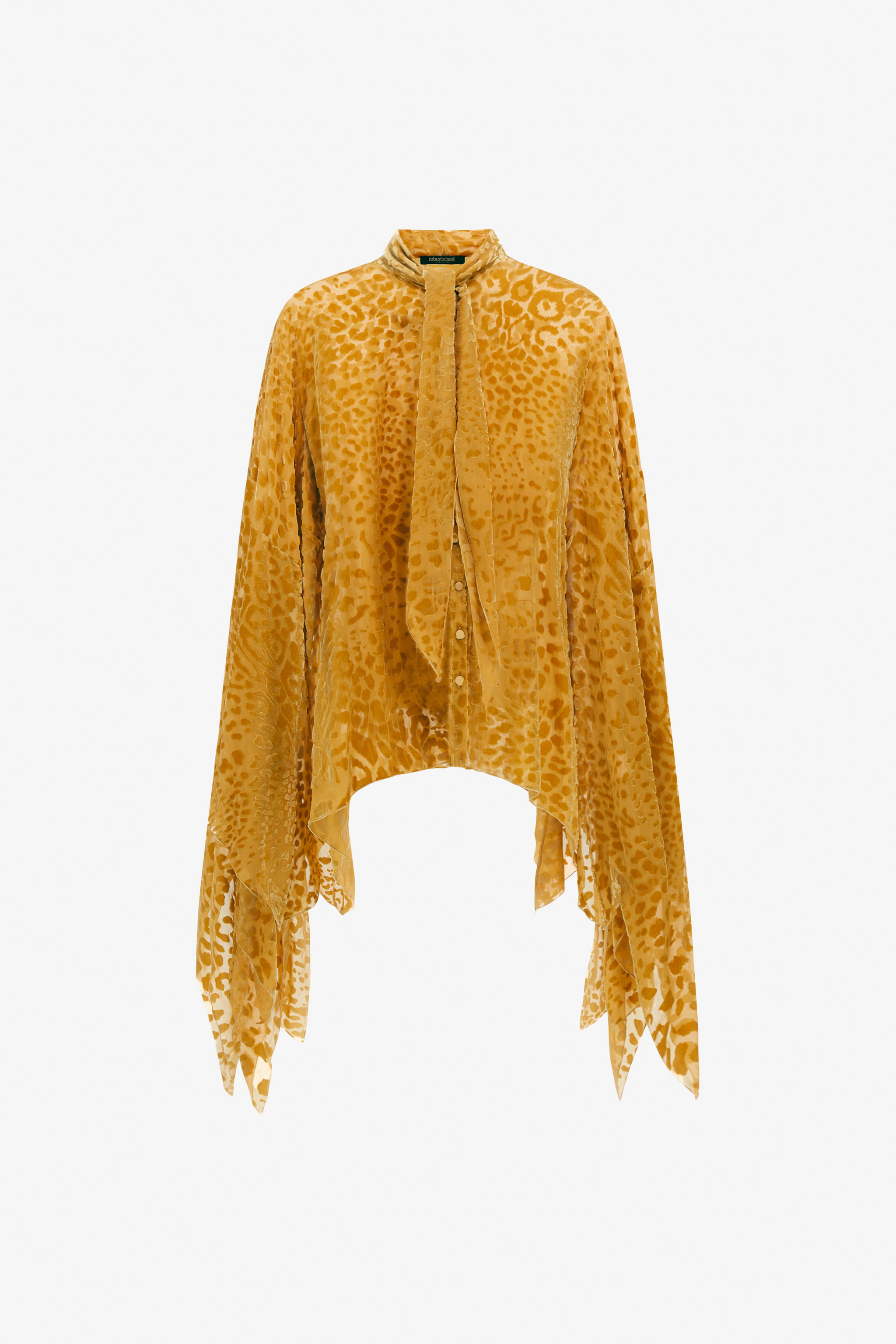 Shirt with wide sleeves