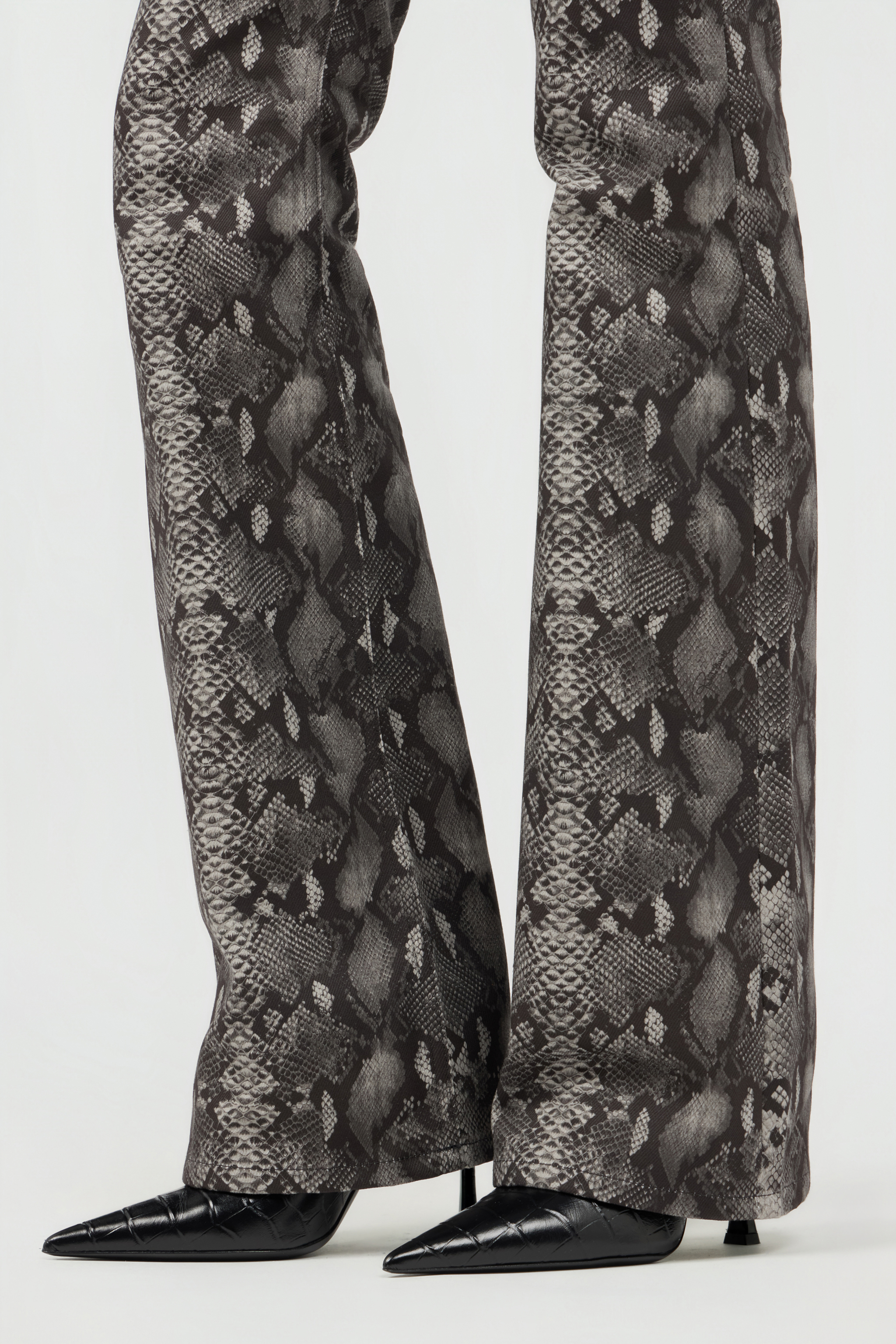 Roberto Cavalli Python-print Flared Jeans In Multi