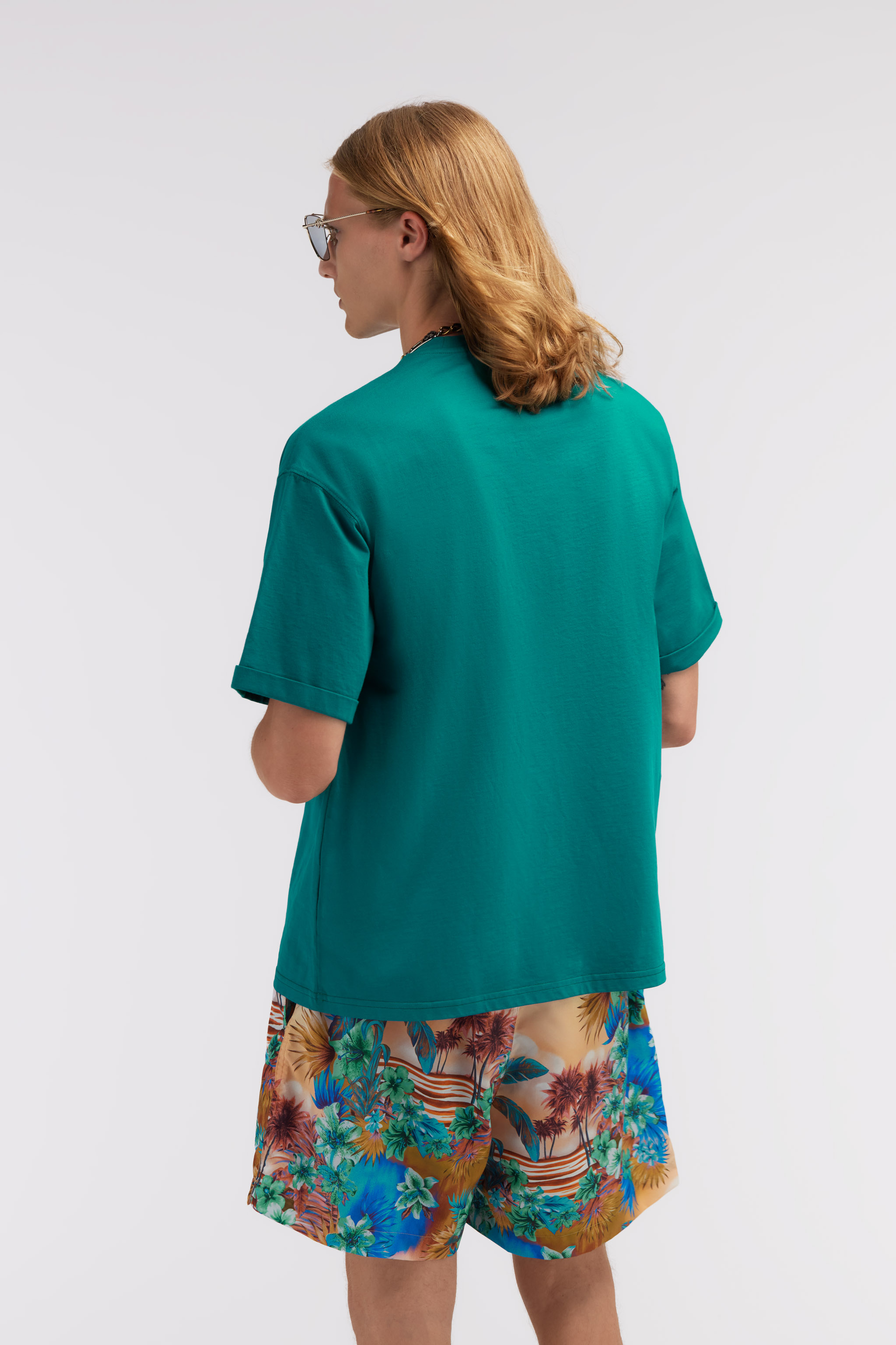 Shop Roberto Cavalli Hawaii Print T-shirt In Light Blue