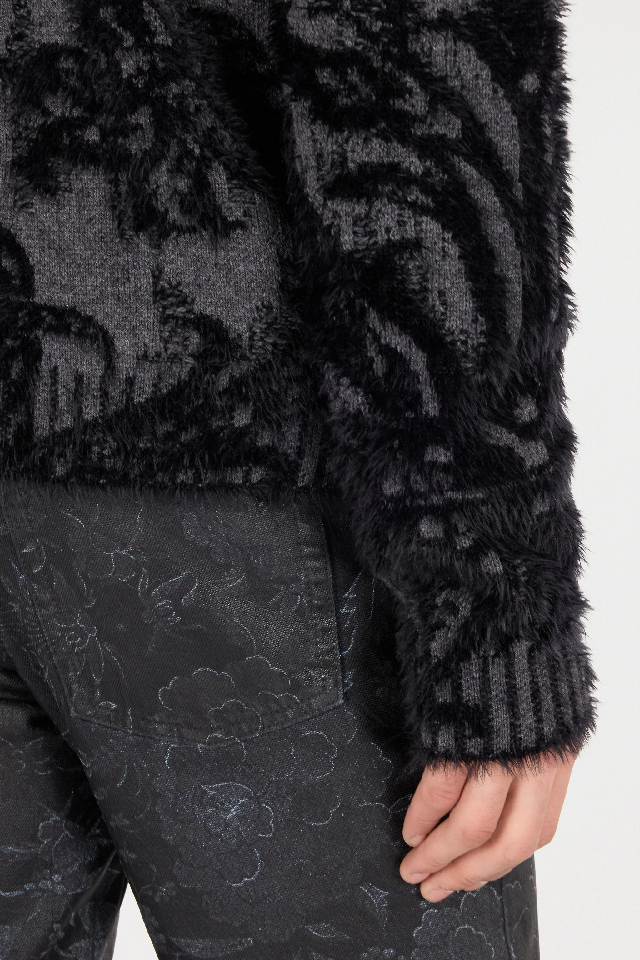 Sweater With Plush Brocade Pattern