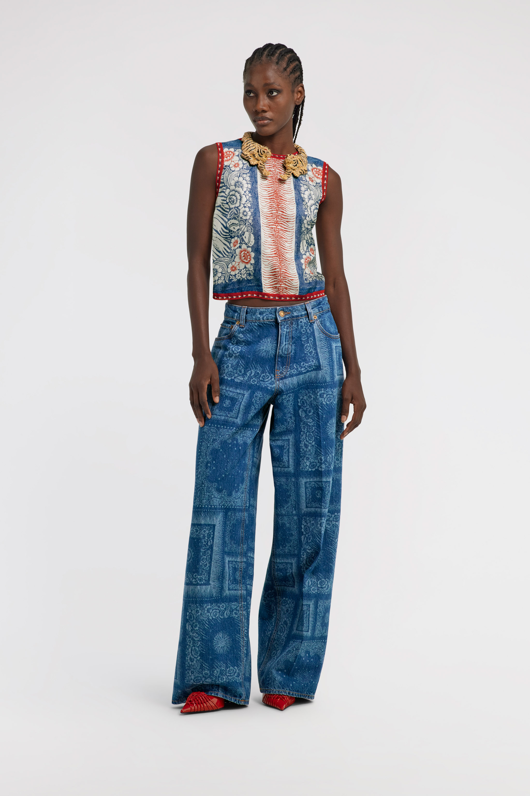 Roberto Cavalli Print Sleeveless Top In Blue