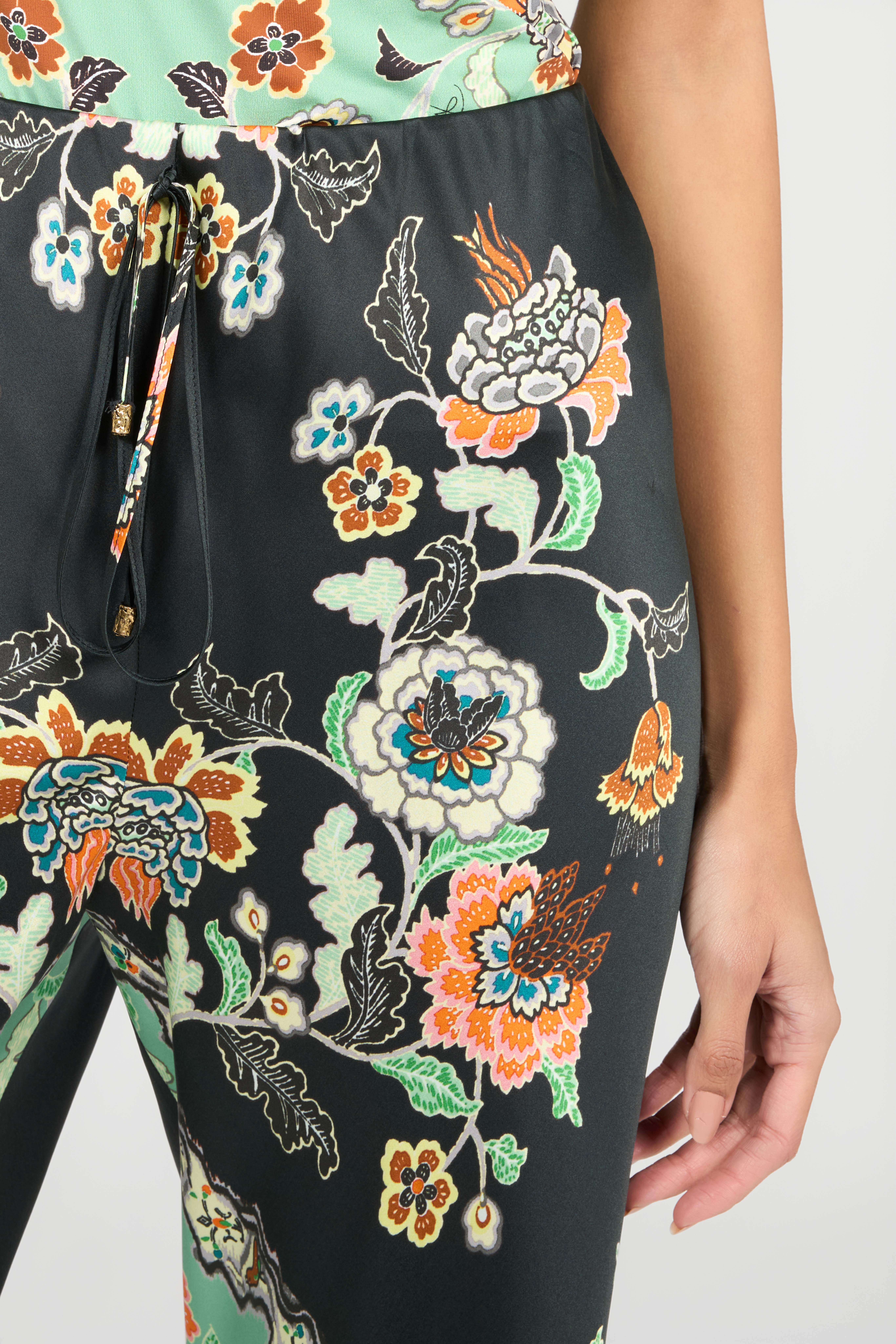 Roberto Cavalli Silk Pants With Kimono Print | Thumbnail 4 Roberto Cavalli Silk Pants With Kimono Print | Thumbnail 4