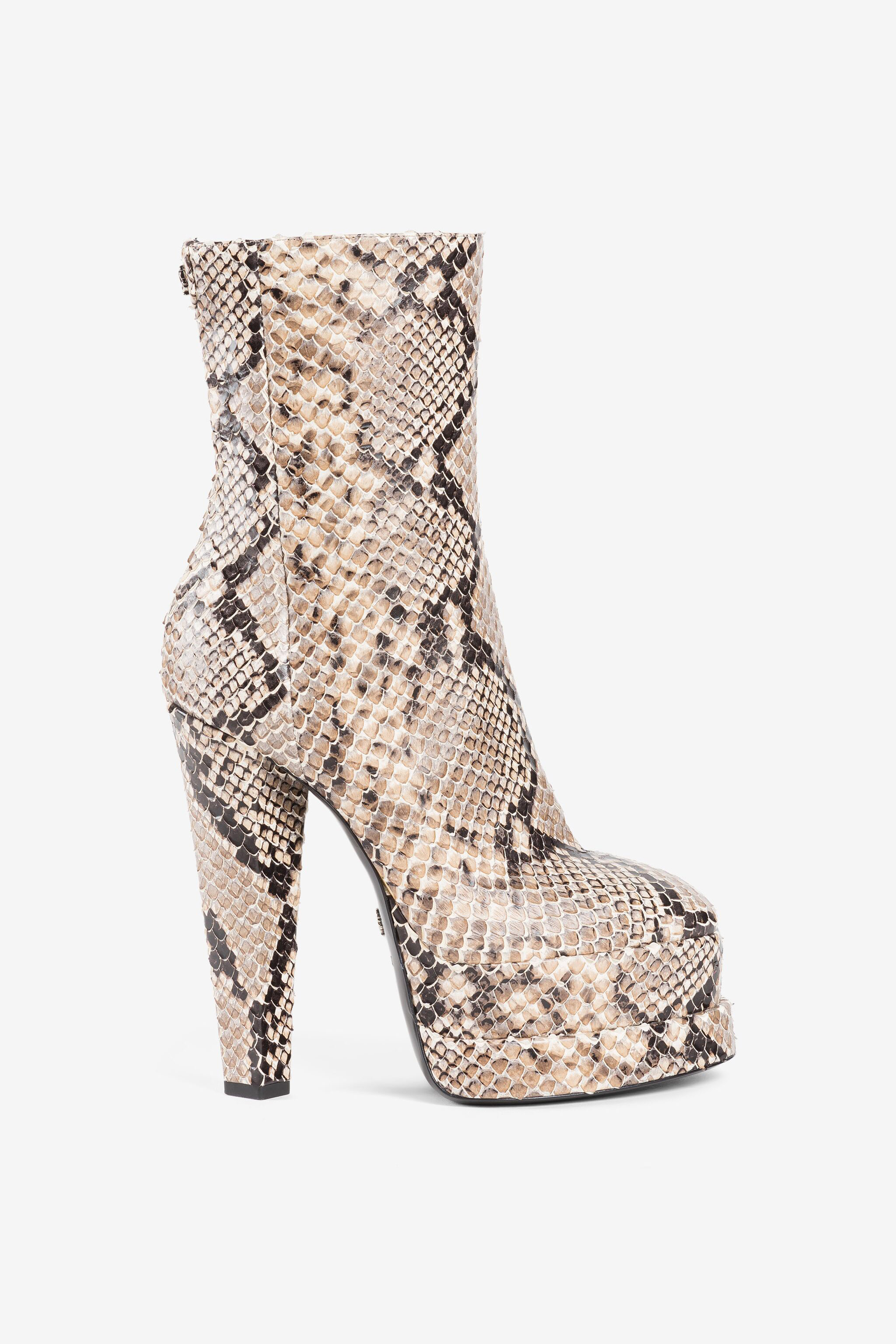 Roberto Cavalli Bootie In Light Brown