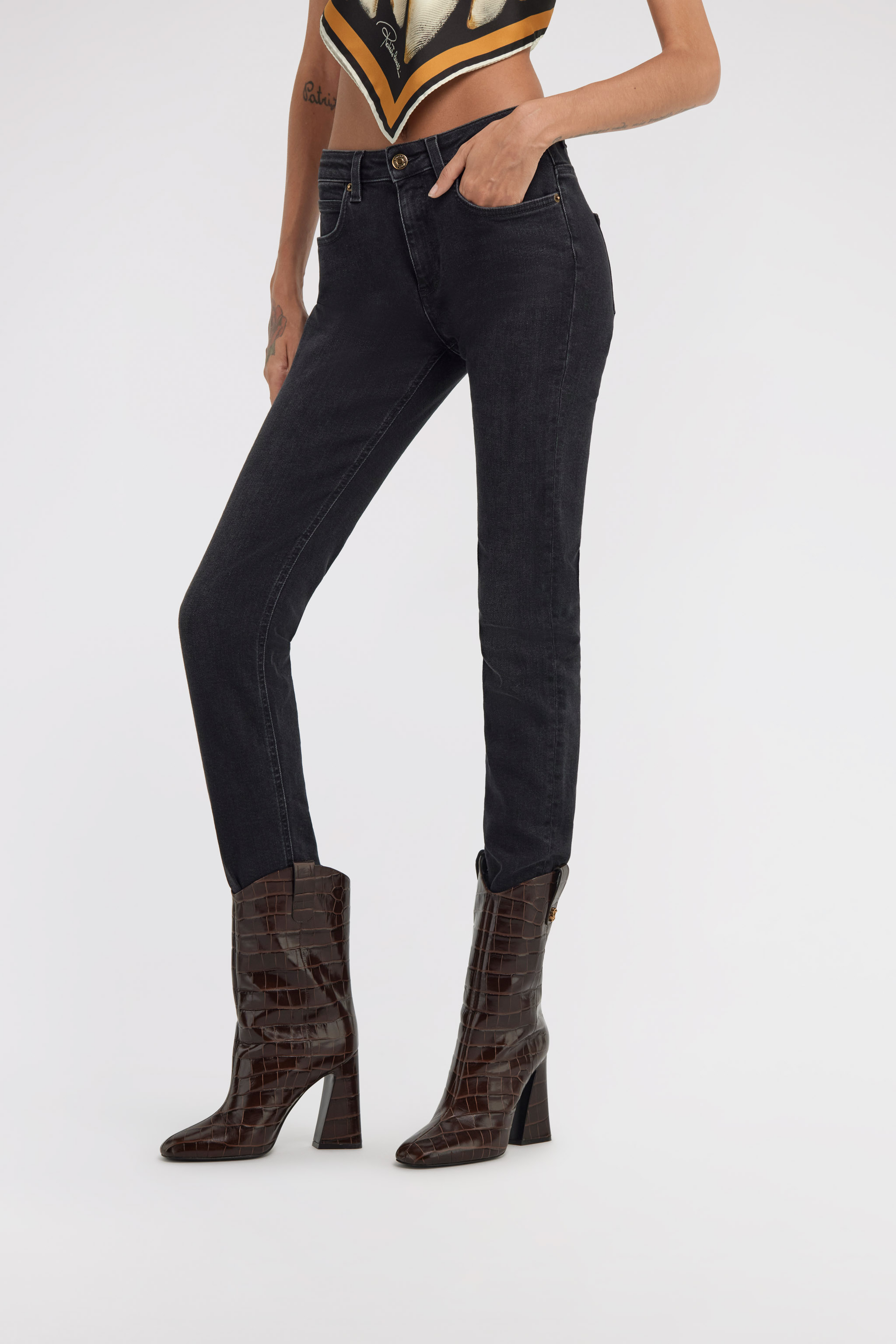 Roberto Cavalli Faded Skinny Jeans In Black