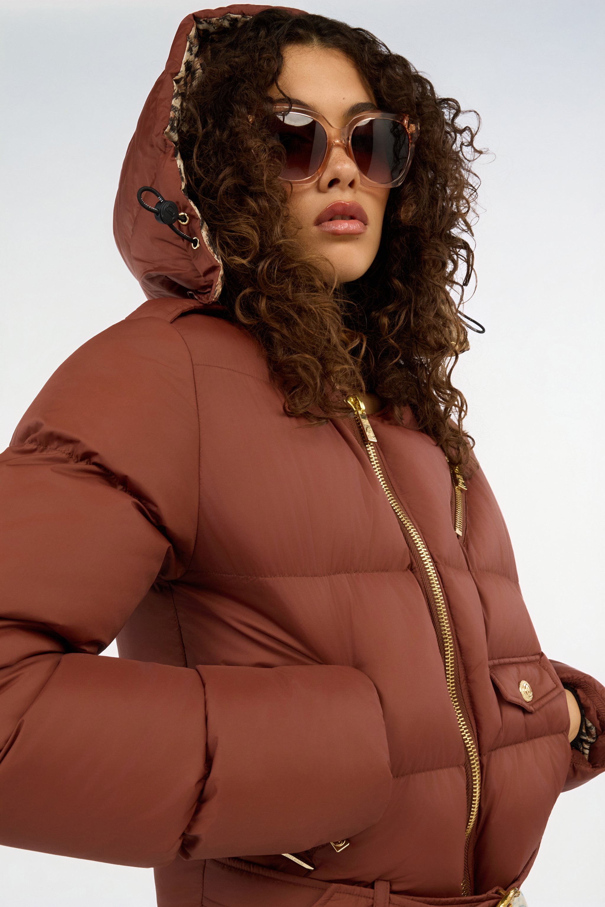 Roberto Cavalli Brown Puffer Coat With Belt In Brown