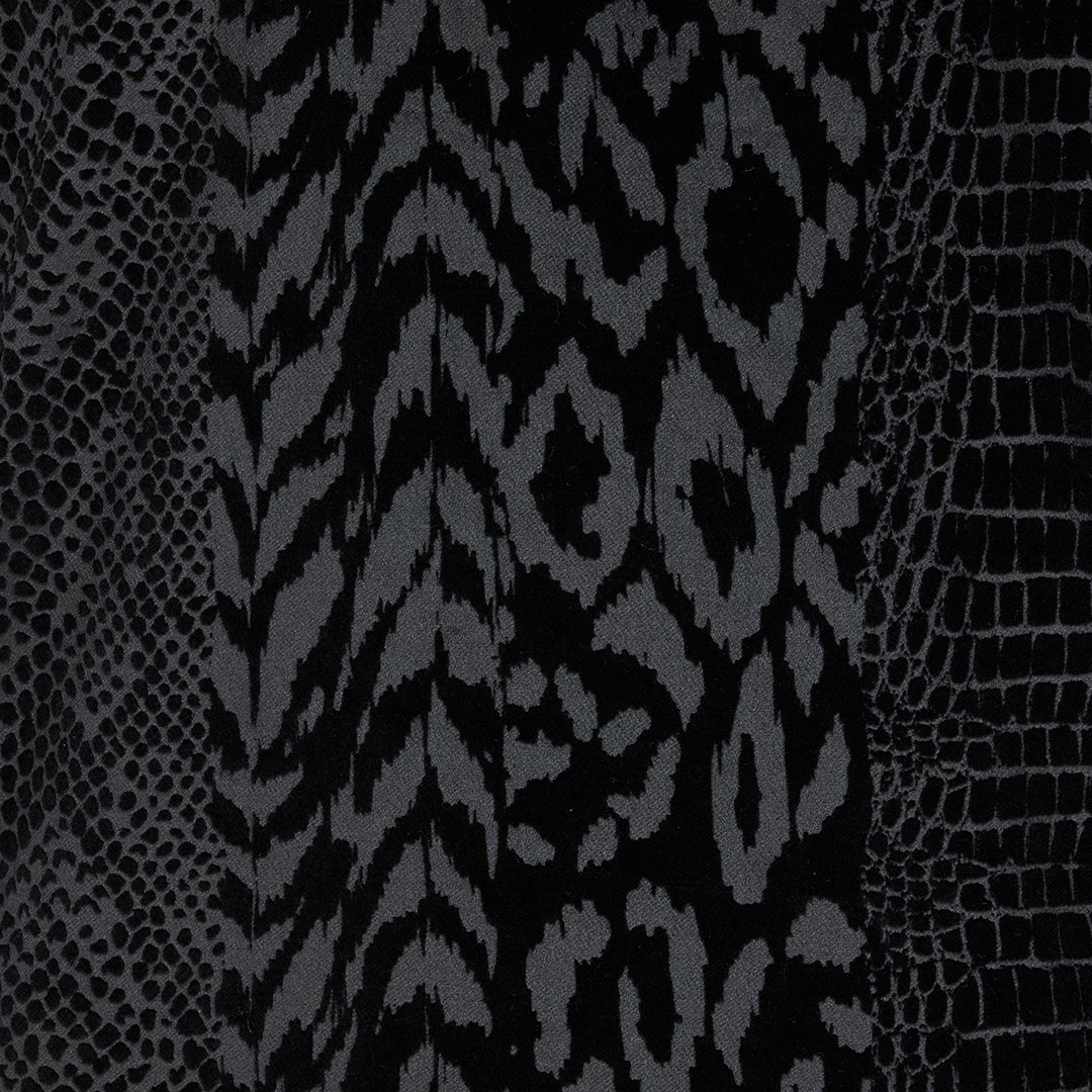 Roberto Cavalli Sweatshirt With Animal Print In Black