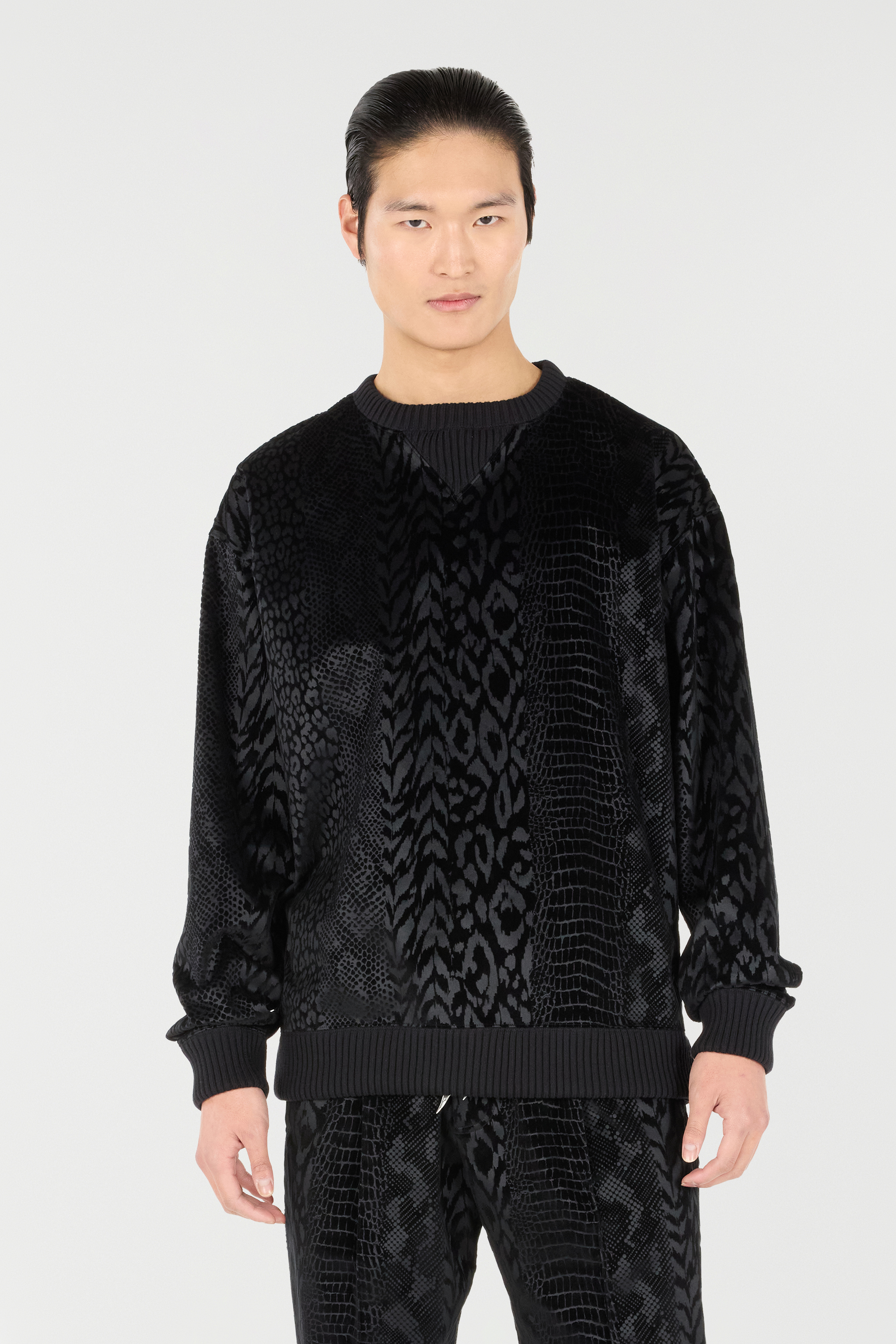 Roberto Cavalli Sweatshirt With Animal Print In Black