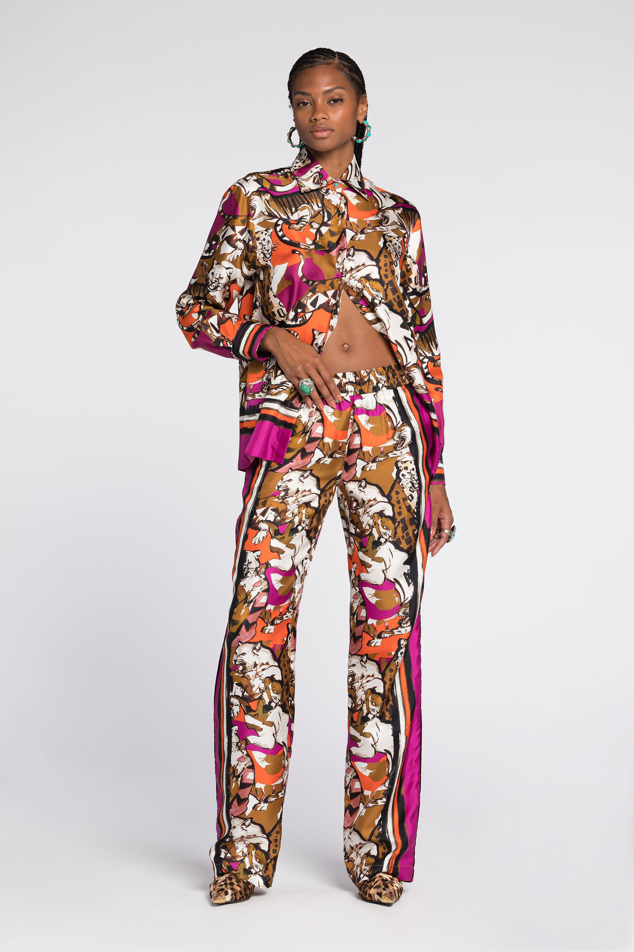 Roberto Cavalli Satin-finish Cheetah-print Shirt In Purple