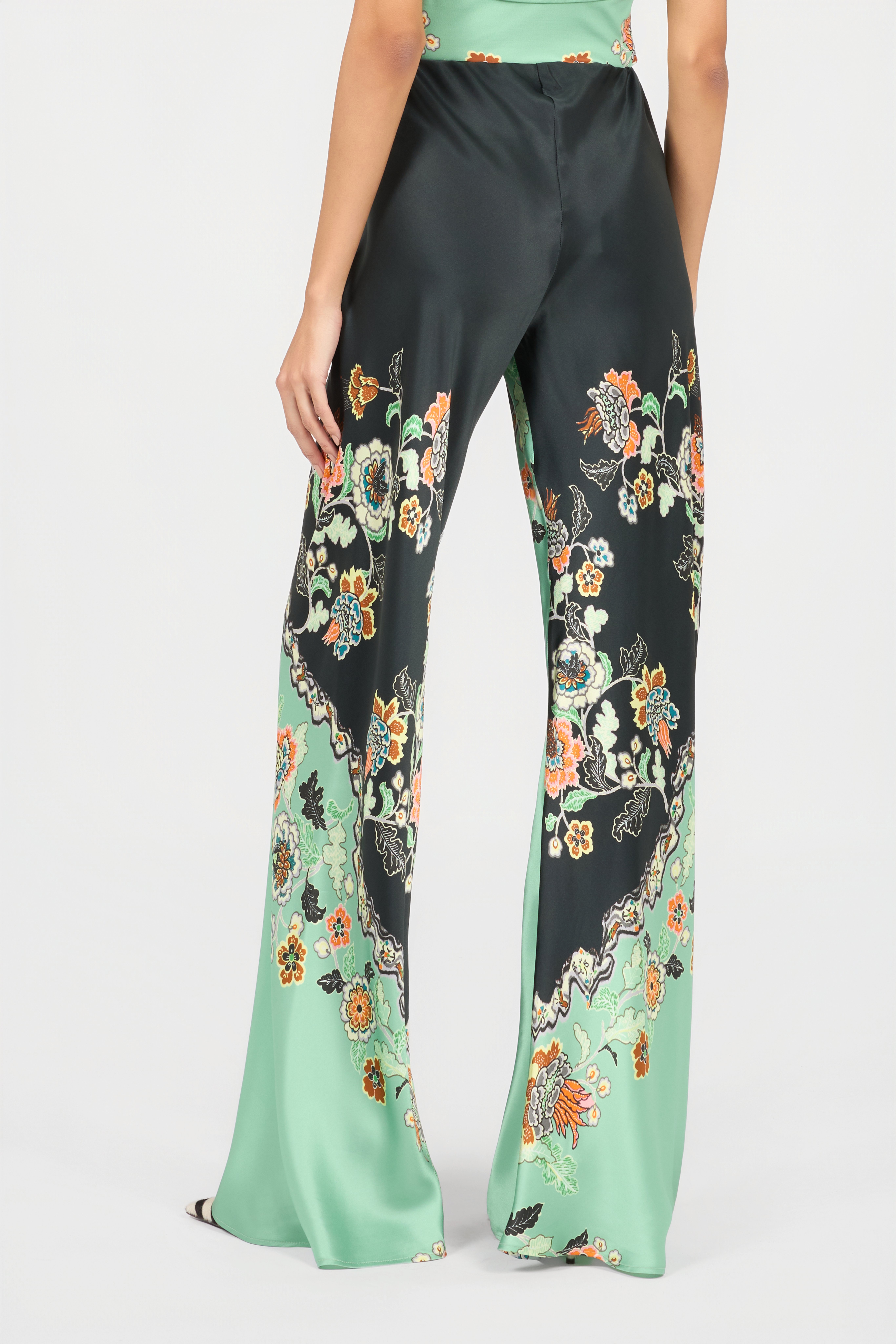 Roberto Cavalli Silk Pants With Kimono Print | Thumbnail 3 Roberto Cavalli Silk Pants With Kimono Print | Thumbnail 3