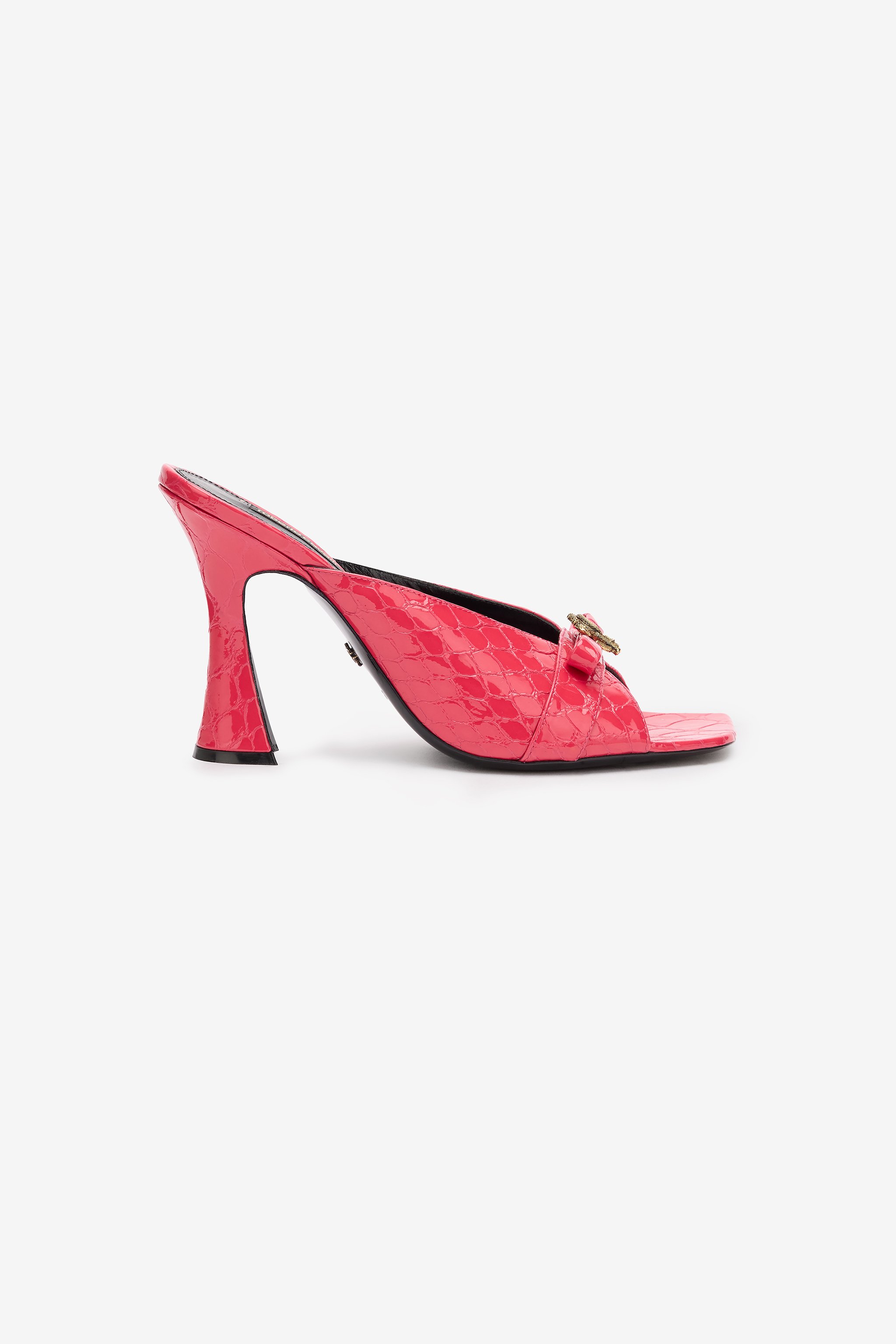 Shop Roberto Cavalli Mules Mit Kroko-effekt Und Monogramm Mirror Snake In Fuxia/oro