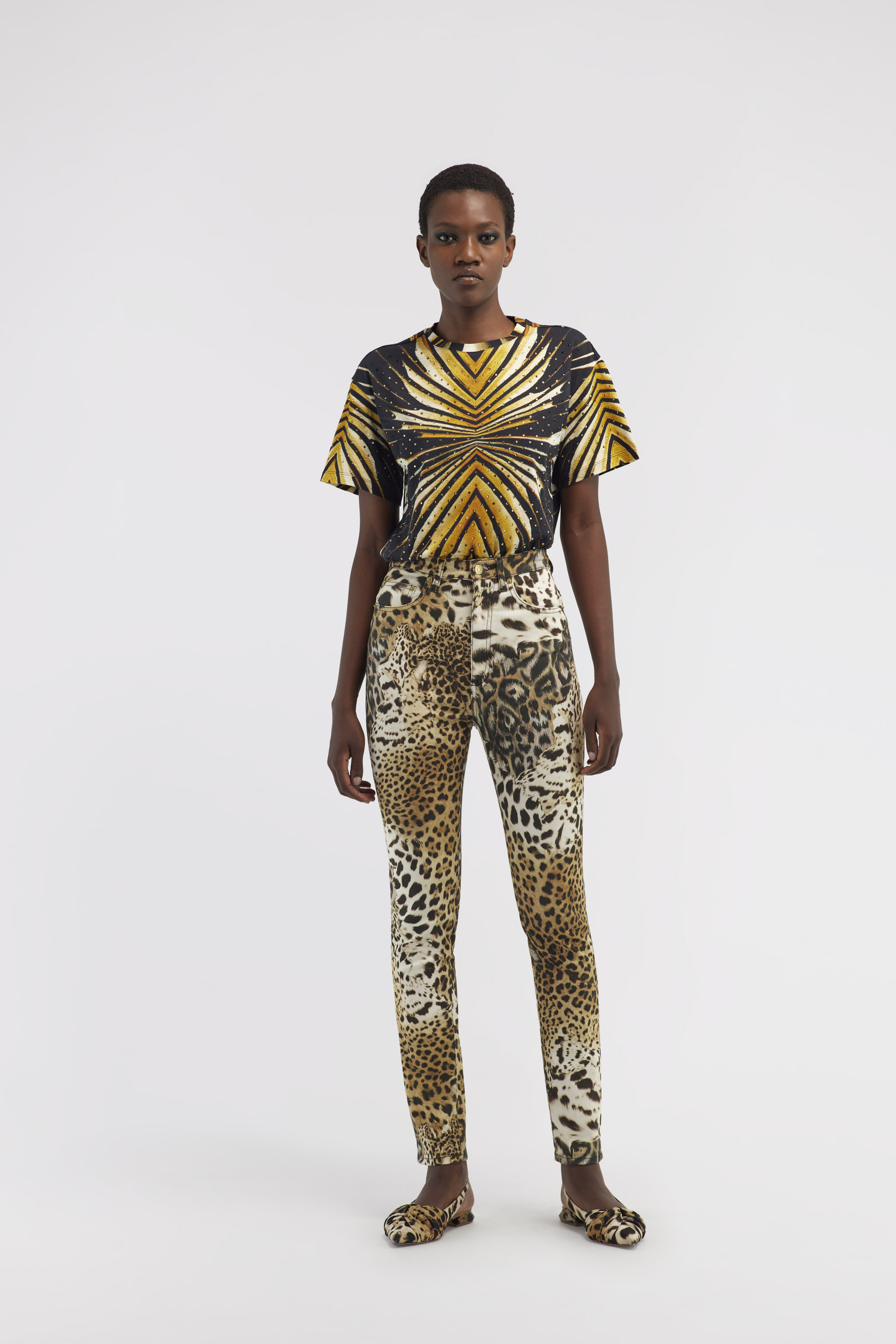 ROBERTO CAVALLI T-SHIRT MIT RAY OF GOLD-DRUCK 