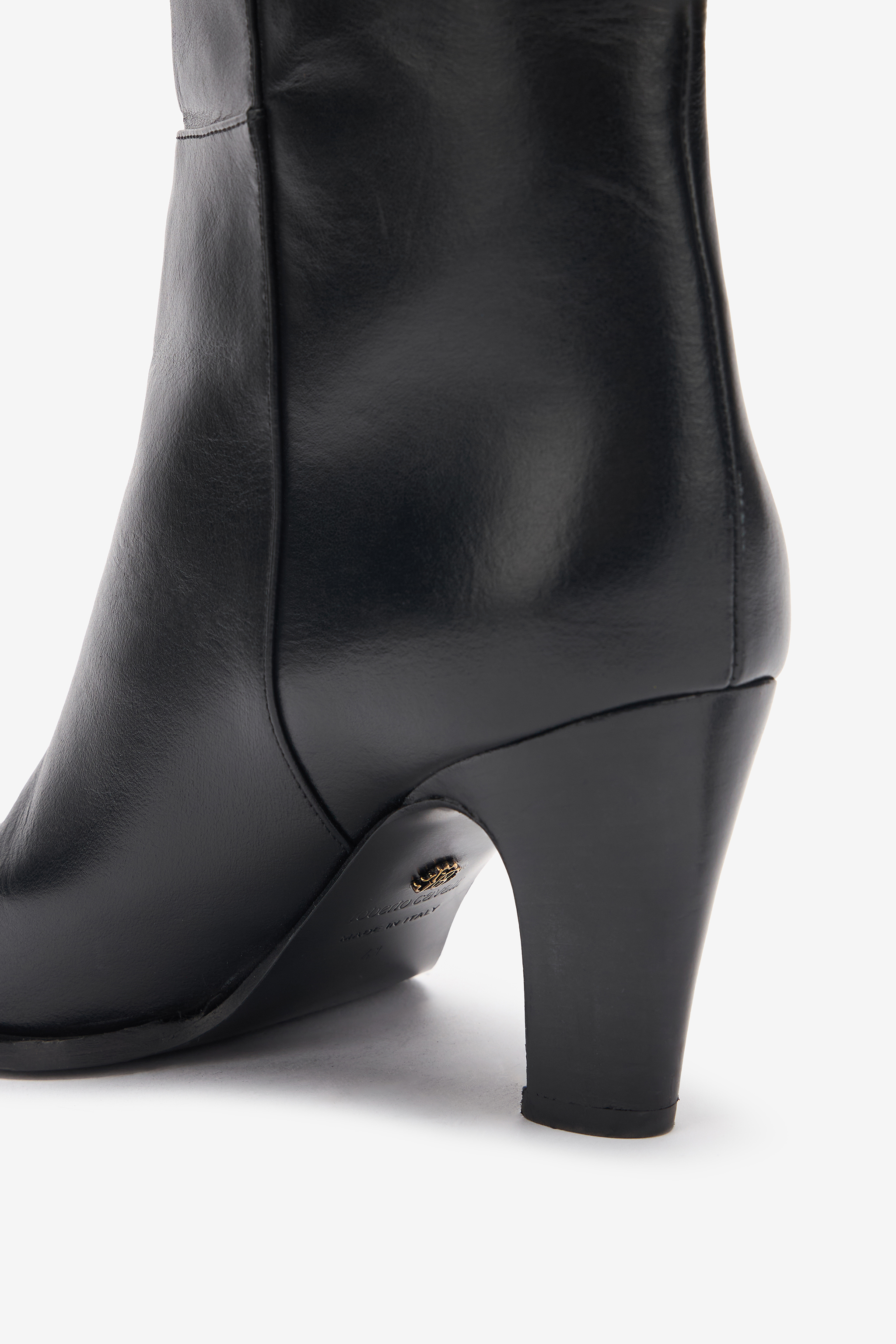 Roberto Cavalli Leather Boots With Mirror Snake Monogram In Black