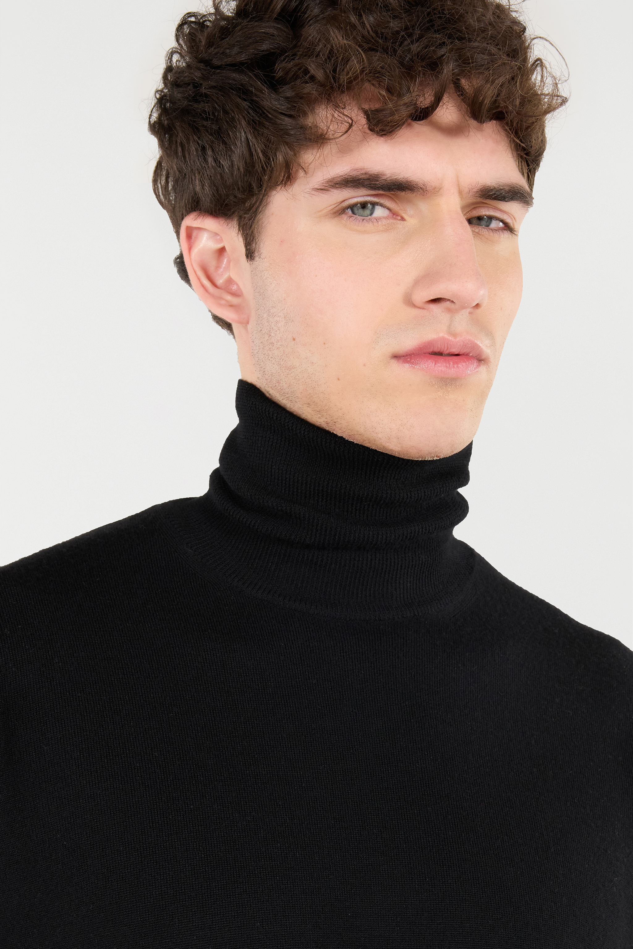 Roberto Cavalli High Collar Wool Sweater In Black
