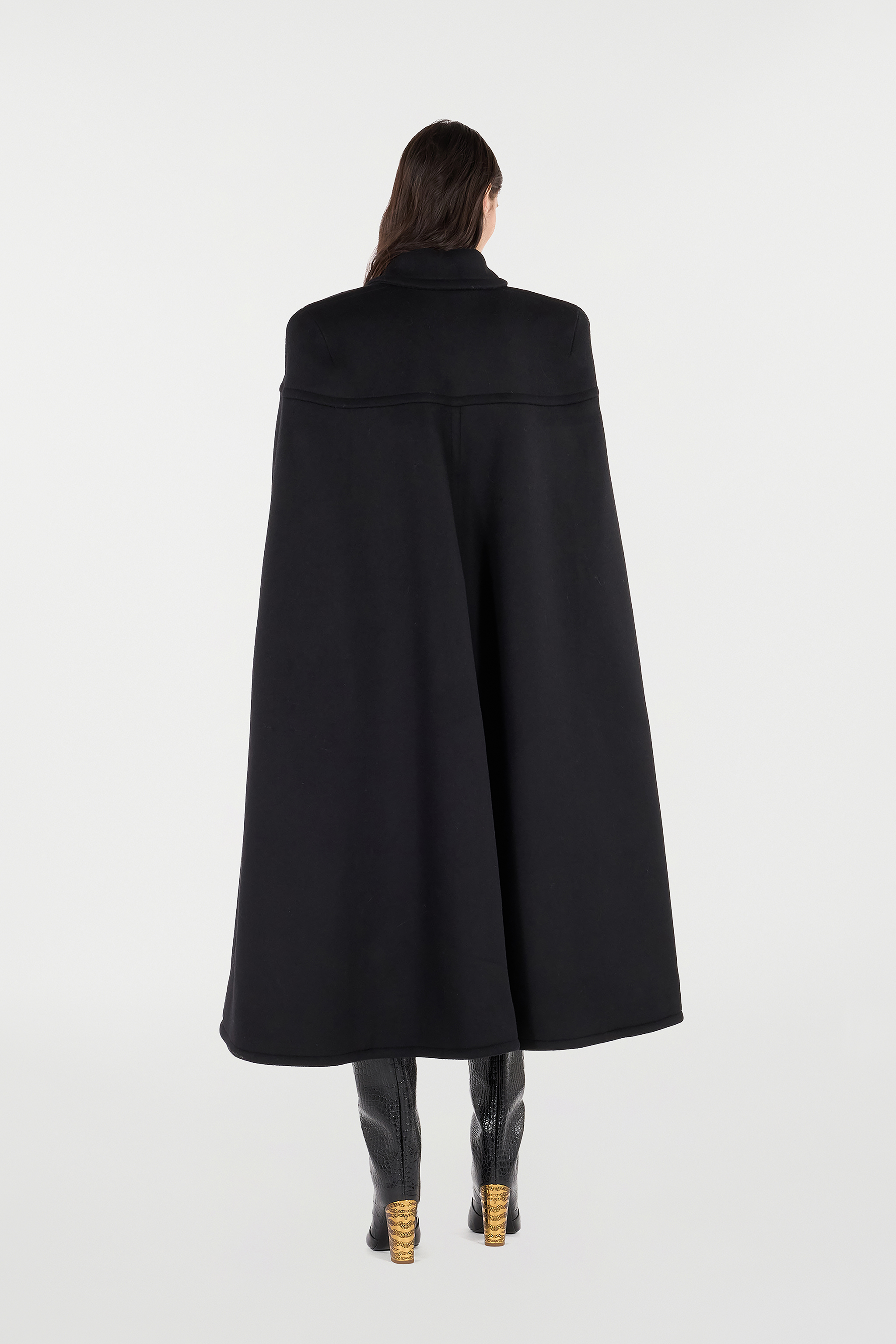 Cape With Zipper