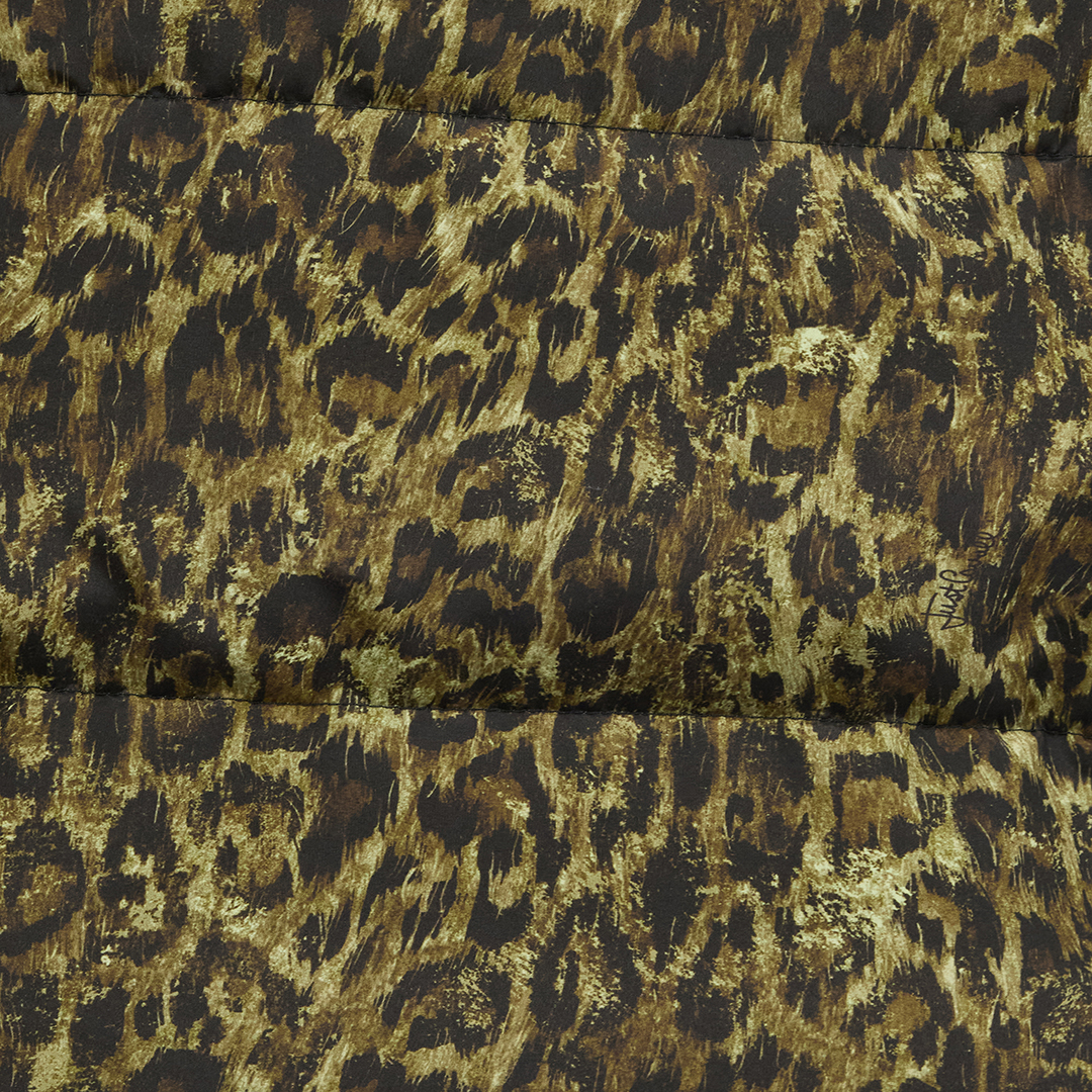 Roberto Cavalli Leopard Jacquard Print Reversible Puffer Jacket In Black