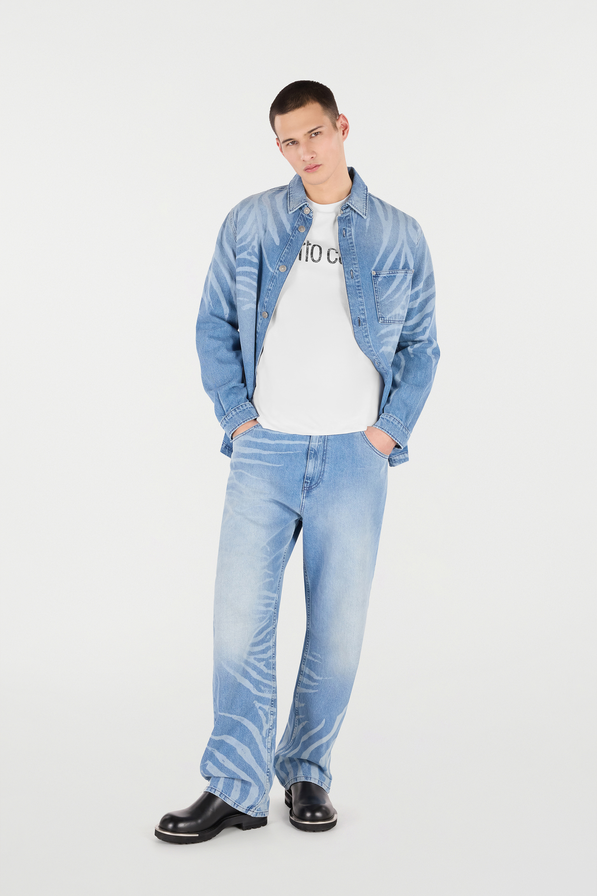 Roberto Cavalli Long-sleeved T-shirt With Logo In White
