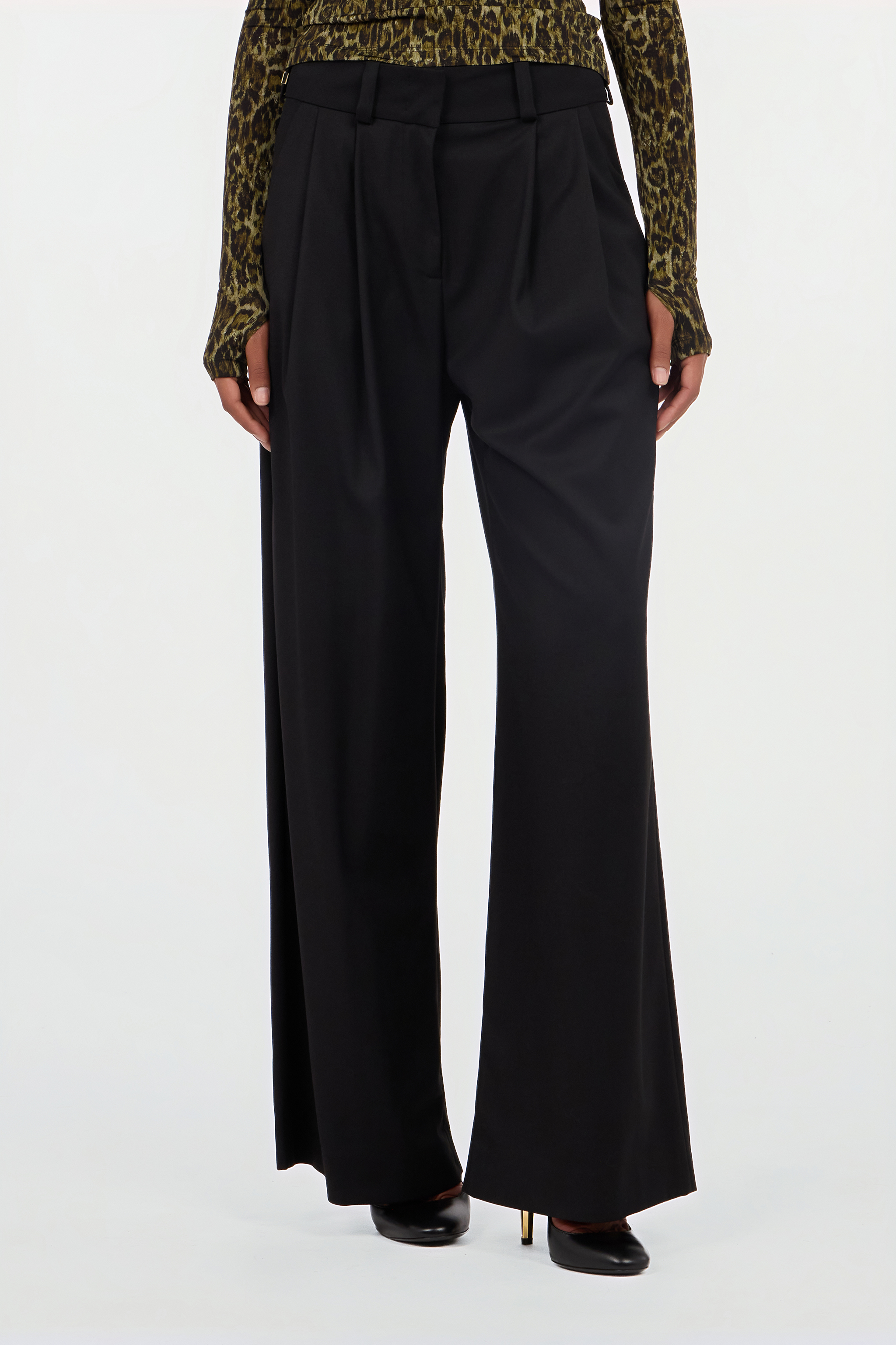 Roberto Cavalli Women's Black Straight Leg Trousers - Trousers