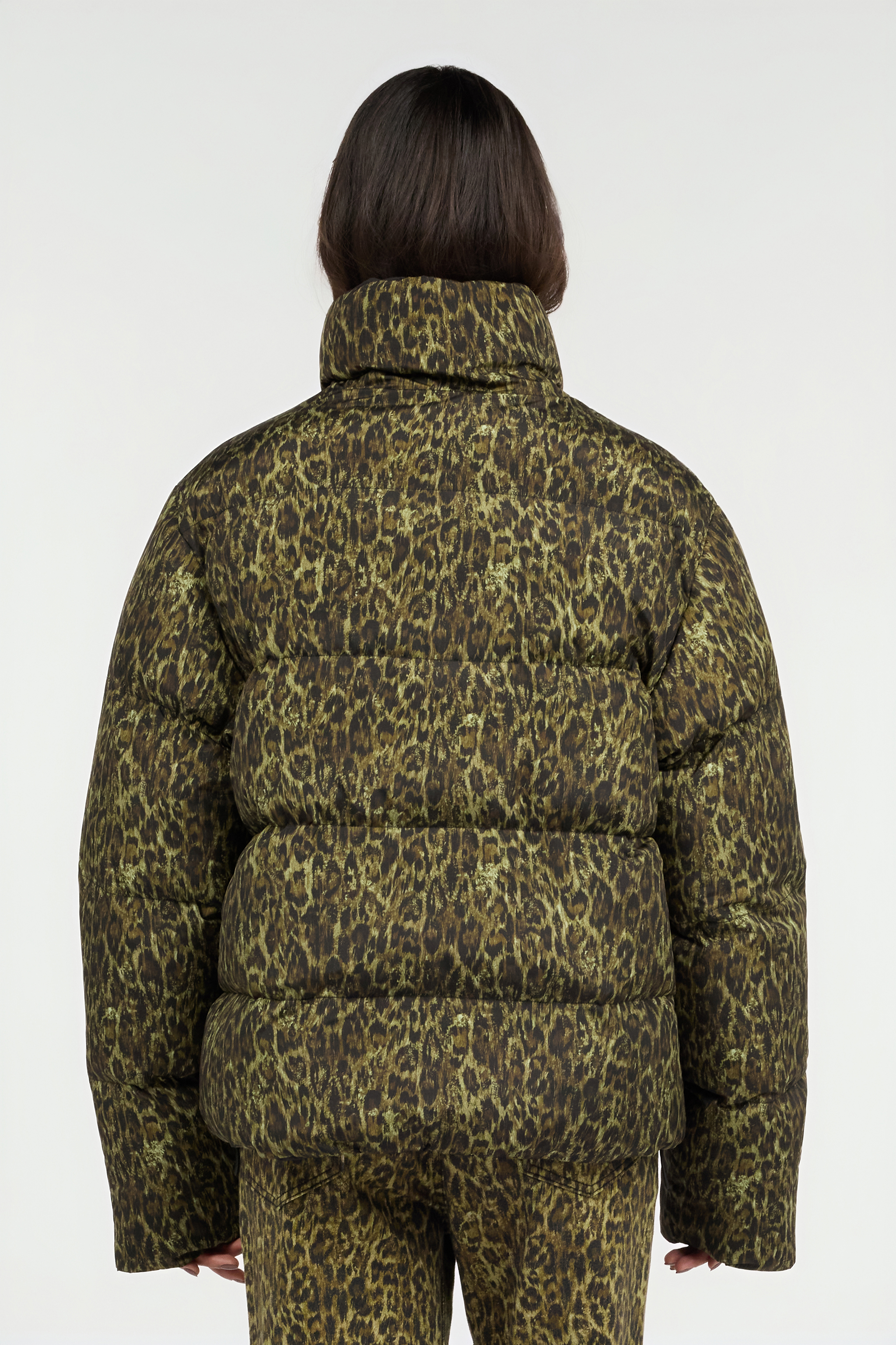 Roberto Cavalli Leopard Jacquard Print Reversible Puffer Jacket In Black