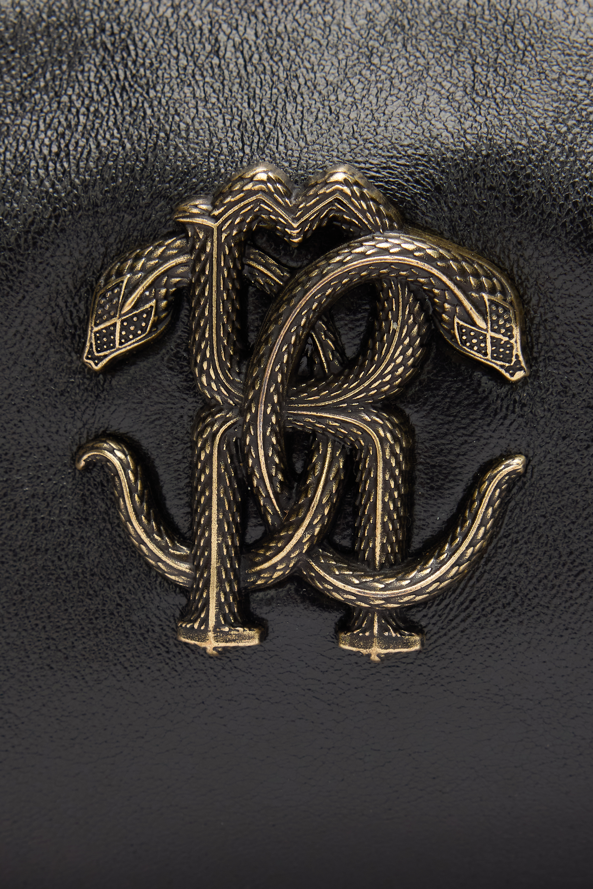 Shop Roberto Cavalli Hobo Bag Mit Monogramm Mirror Snake In Black