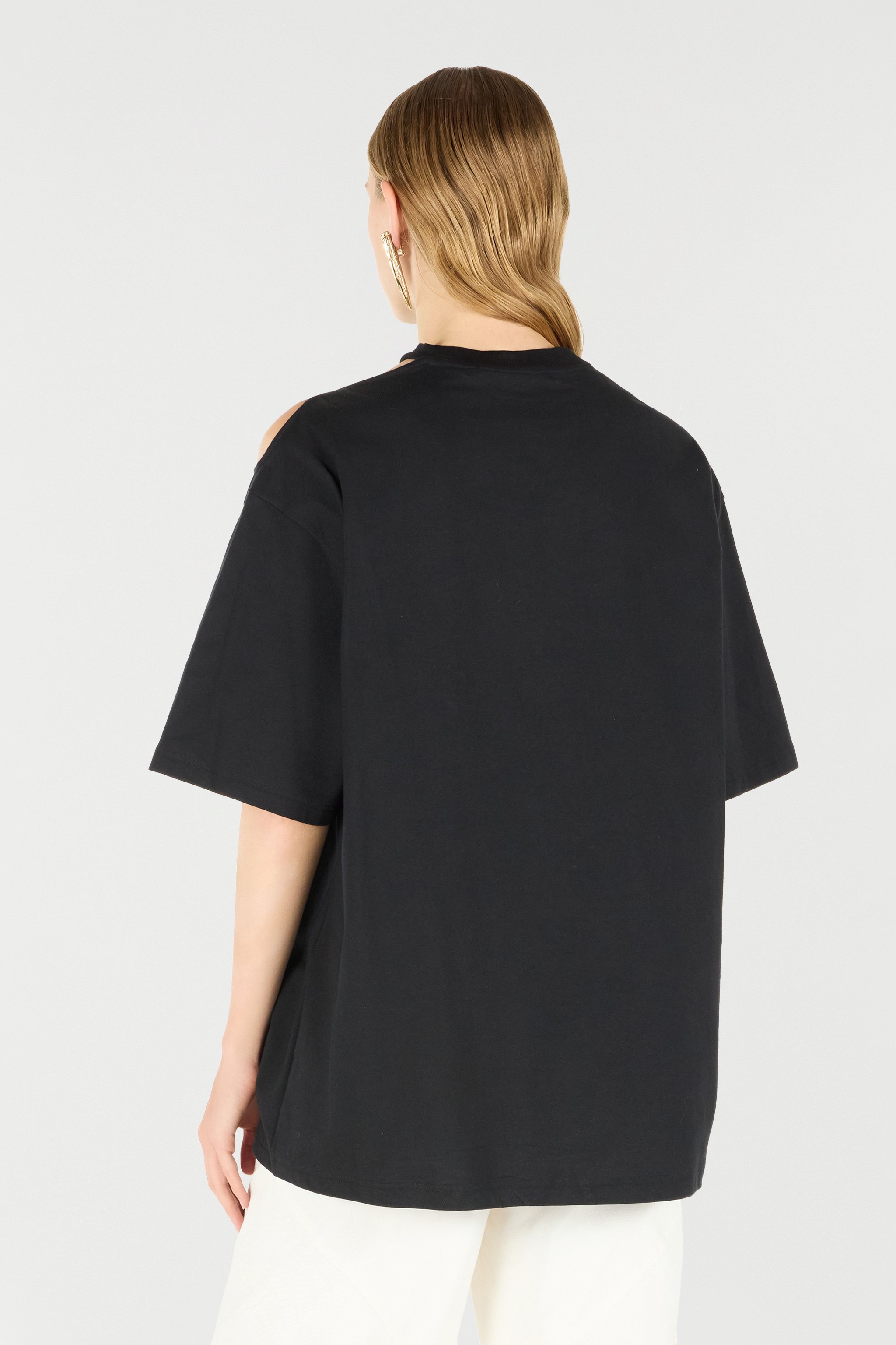 Shop Roberto Cavalli T-shirt With Cut-out And Tiger Head In Black