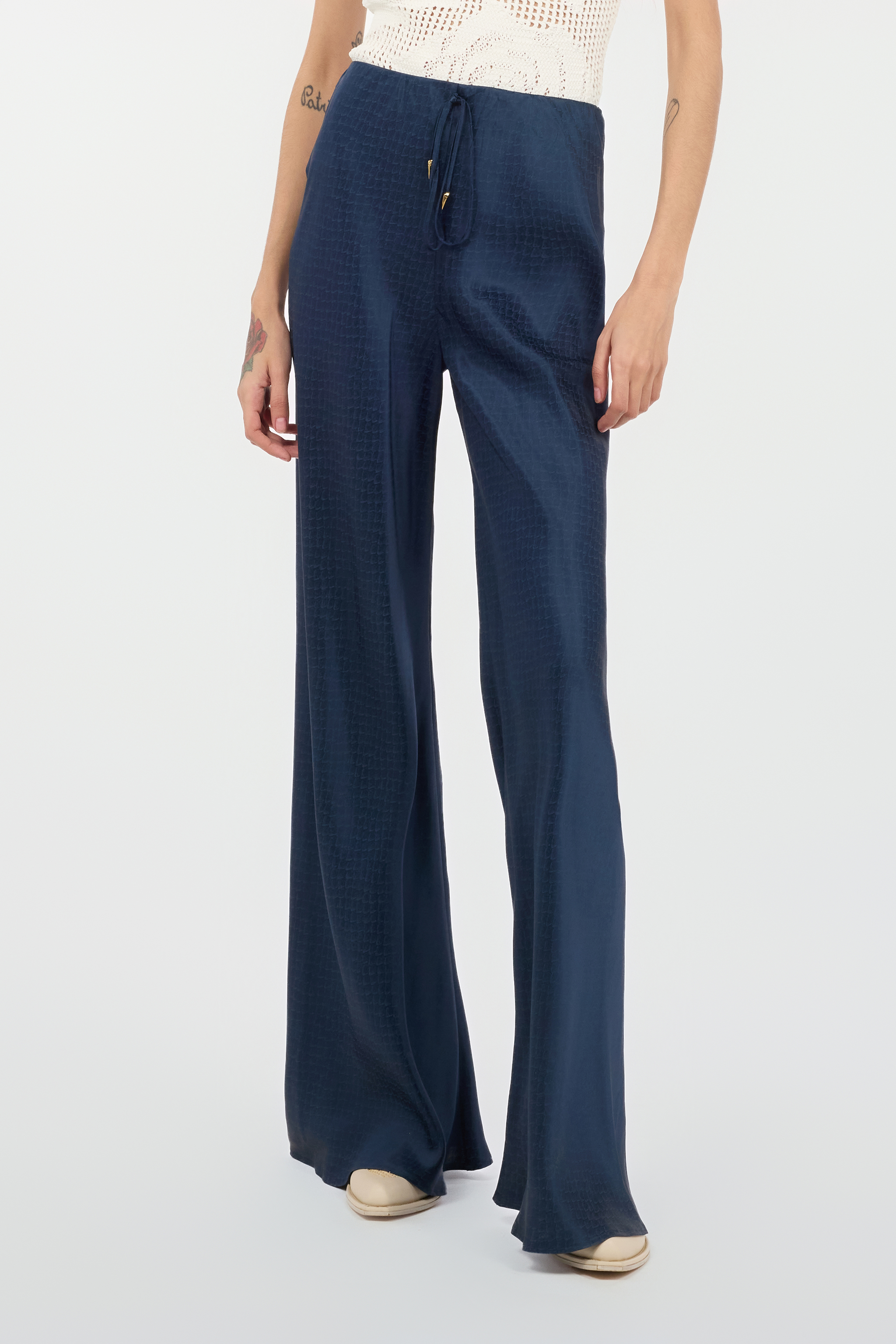 Roberto Cavalli Fluid Silk Pants With Print In Blu