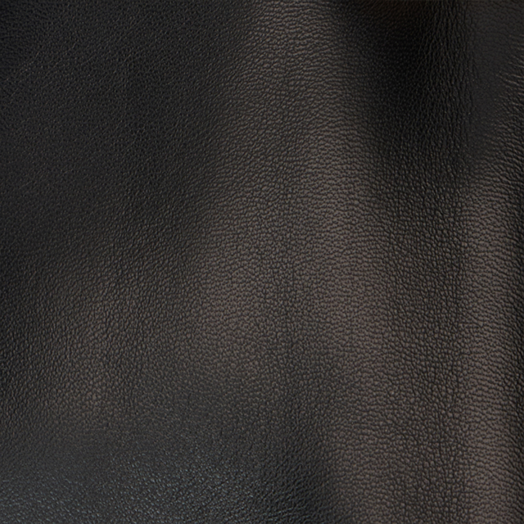 Roberto Cavalli Shoulder Bag With Chain In Black In Black