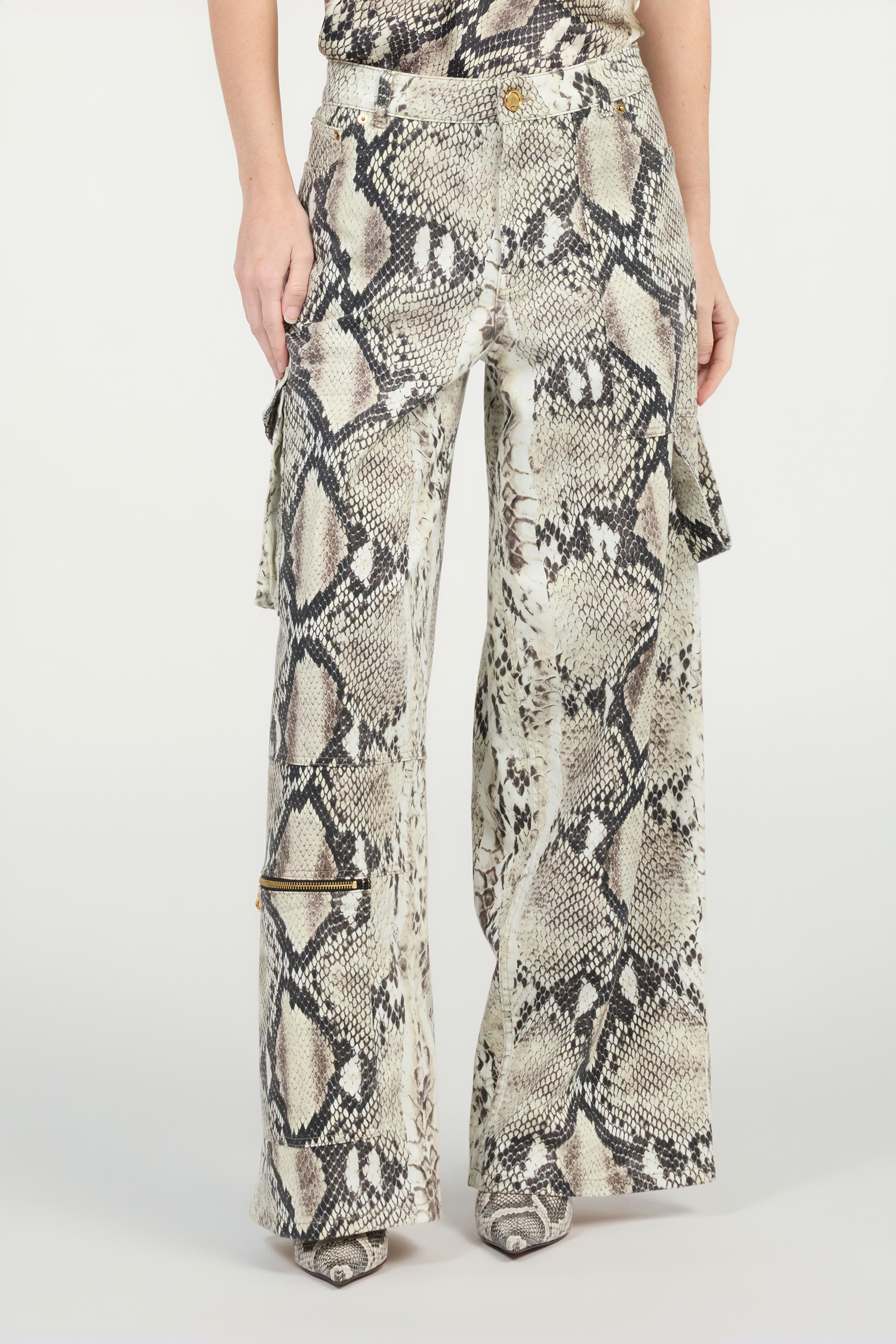  Roberto Cavalli Rock Cargo Jeans With Python Print - Female  Light Brown 44 