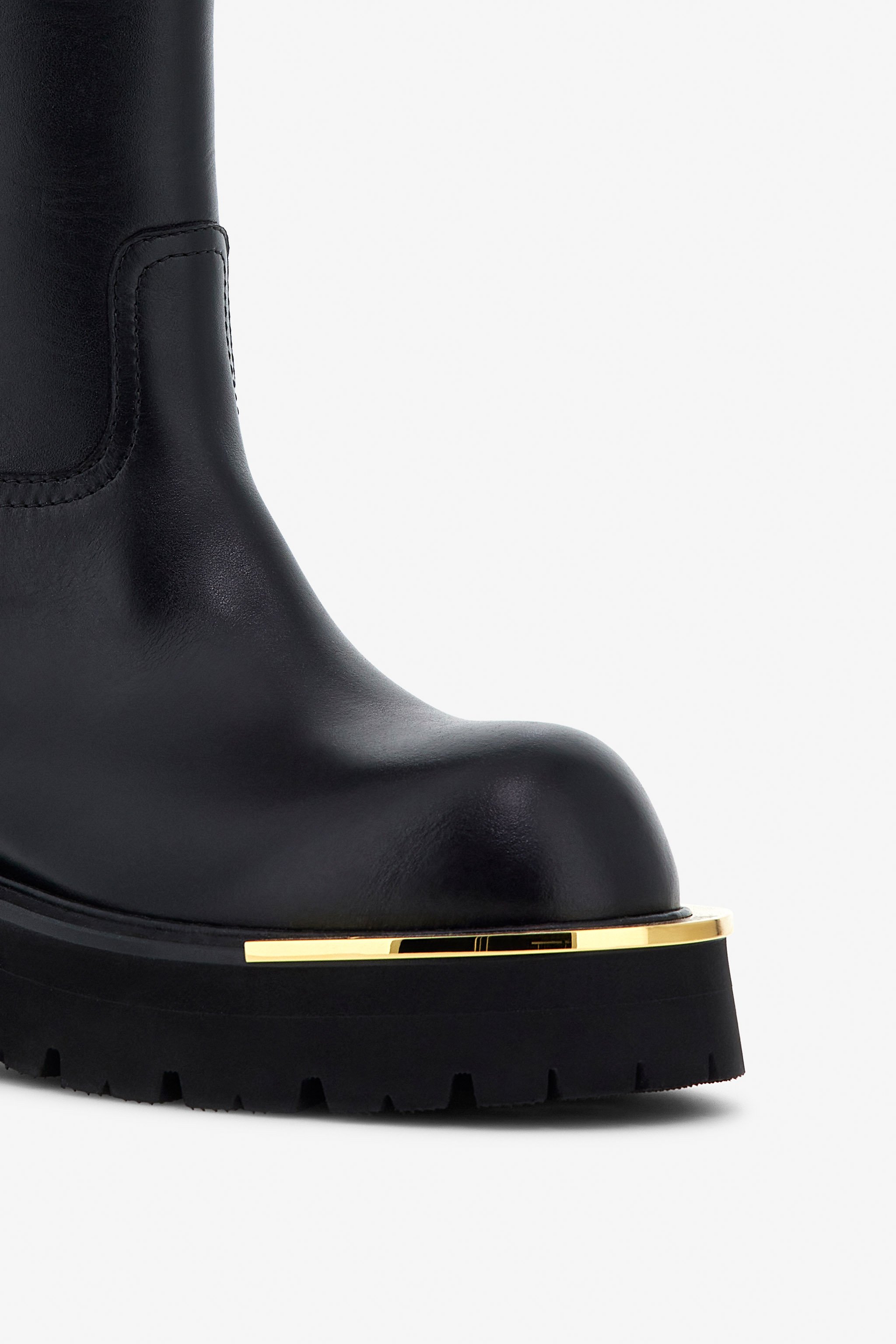 Roberto Cavalli Logo-embellished Boots In Black