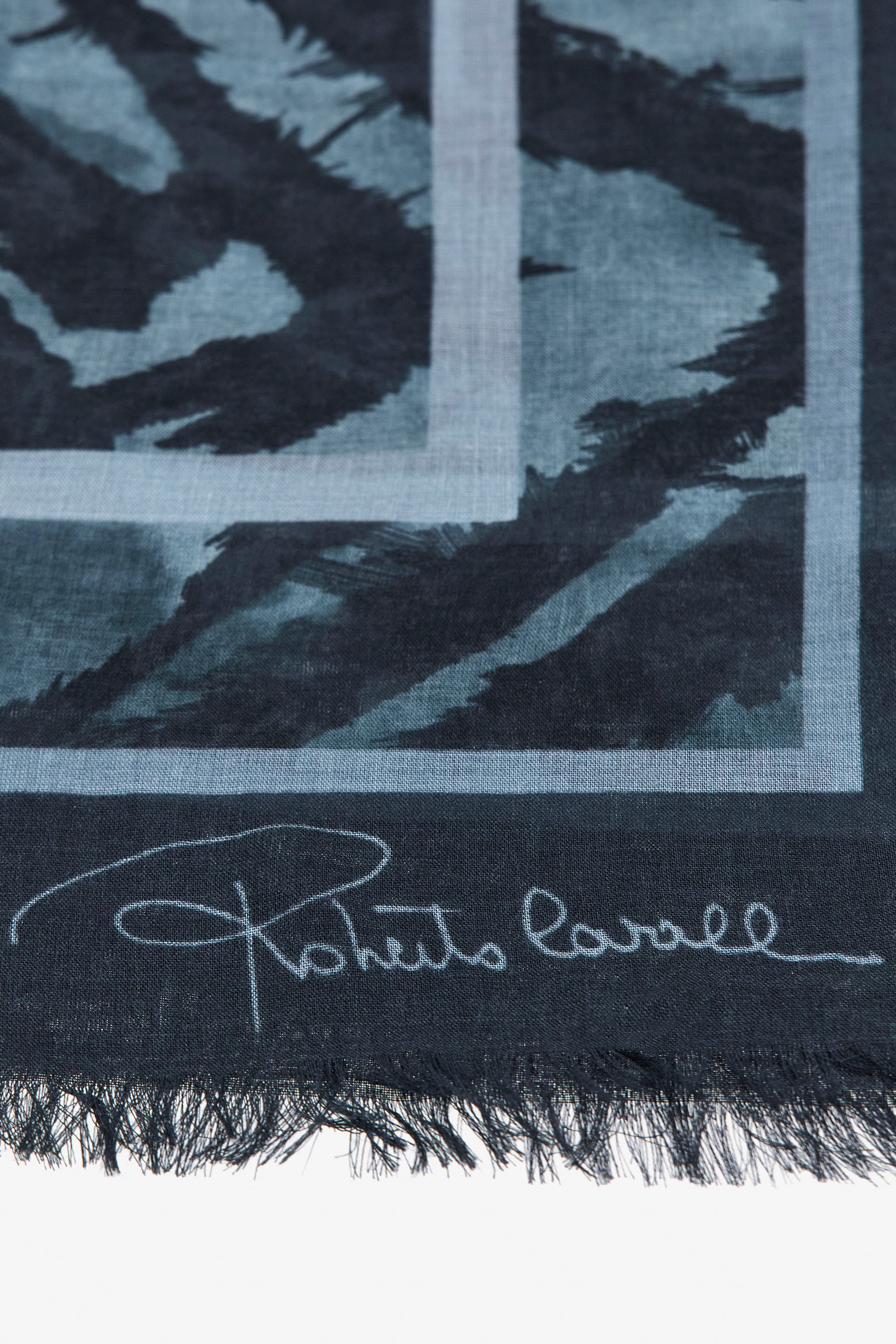 Roberto Cavalli Shawl With Freedom Print In Dark Blue