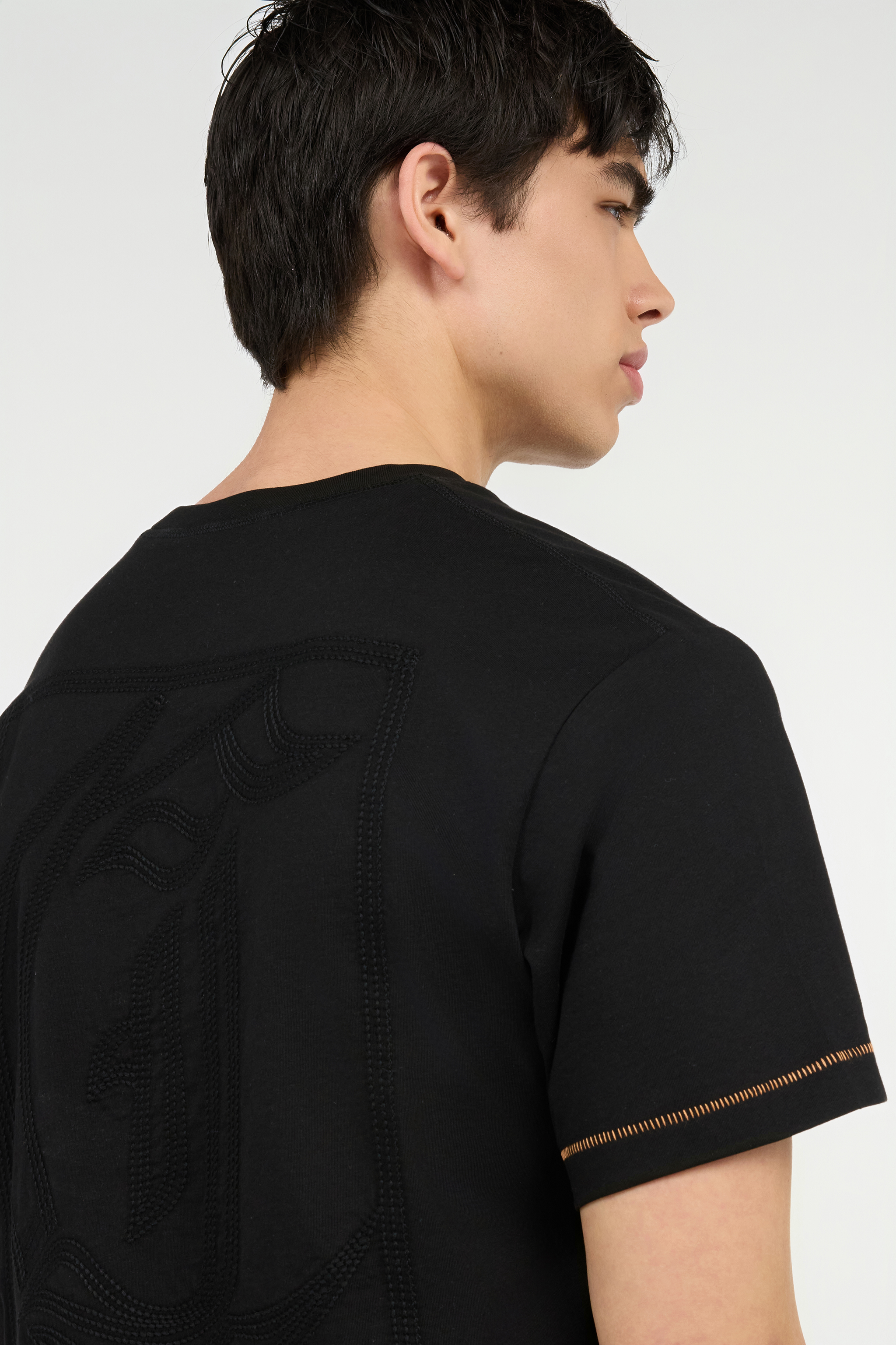 Roberto Cavalli T-shirt With Jc Monogram And Contrasting Topstitching In Black